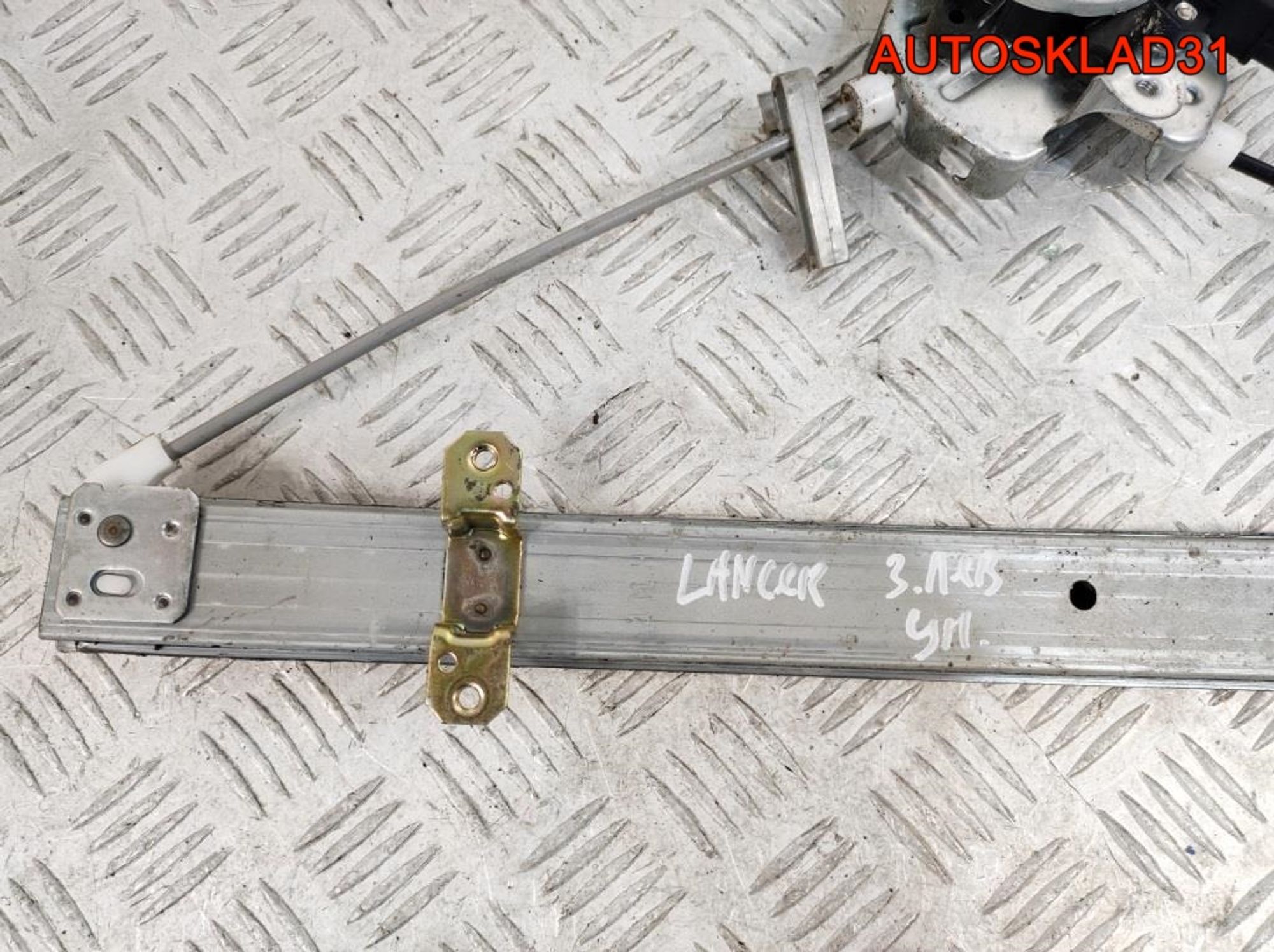 Стеклоподъемник задней левой двери Mitsubishi Lancer Универсал, 900 рублей, Дубовое