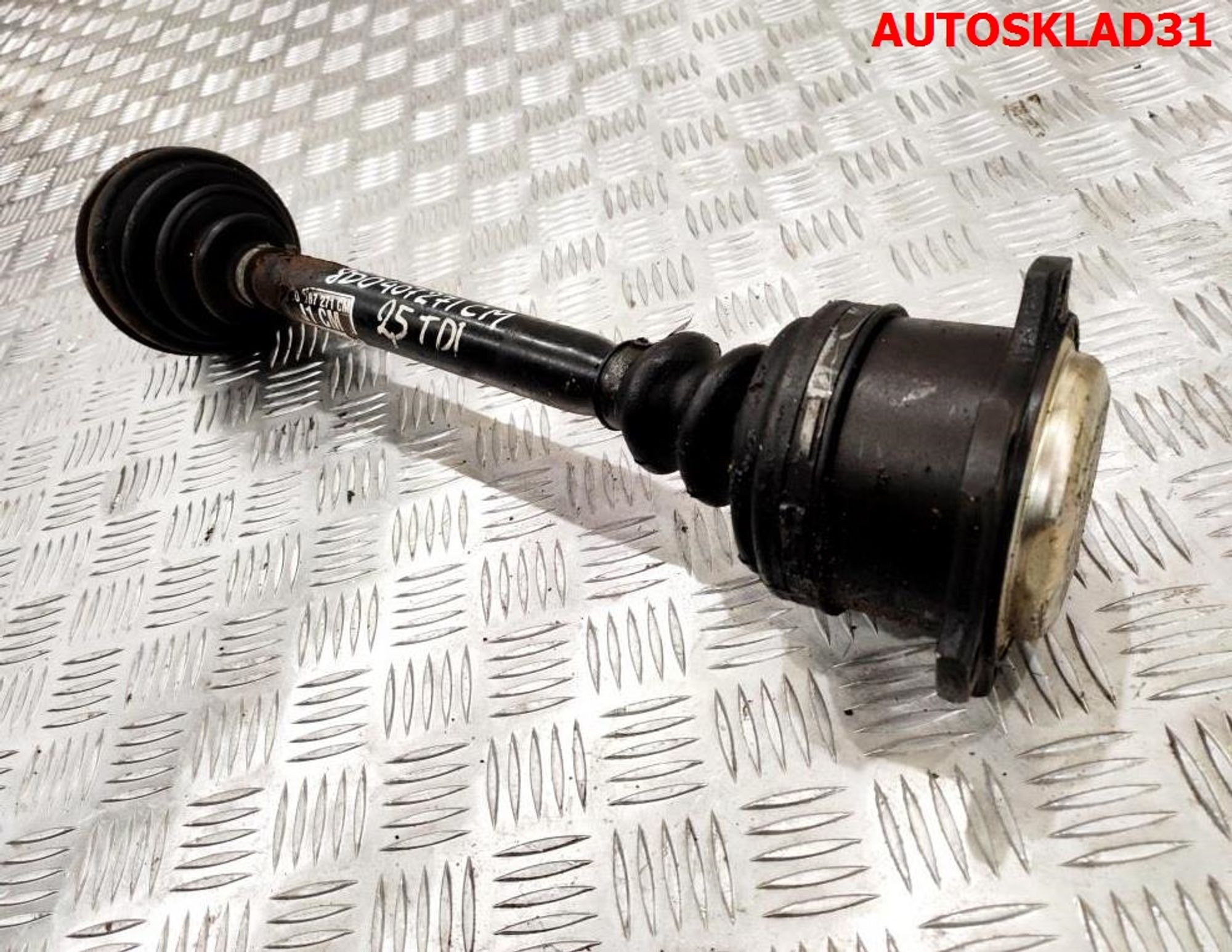 Полуось передняя левая VW Passat B5 2,5 Дизель 8D0407271CM, 4000 рублей, Дубовое
