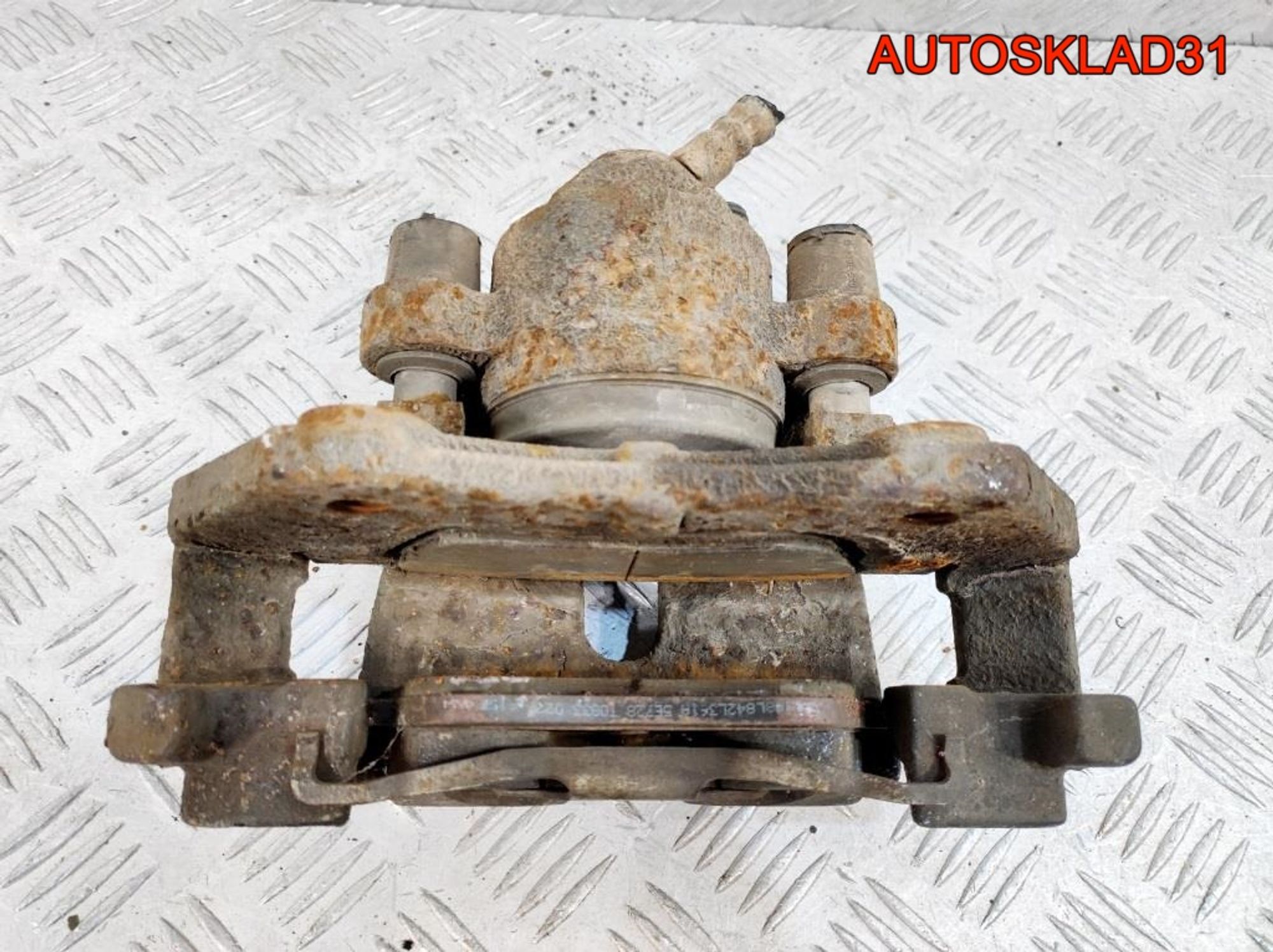 Суппорт тормозной передний правый Ford Maverick 2, 9000 рублей, Дубовое