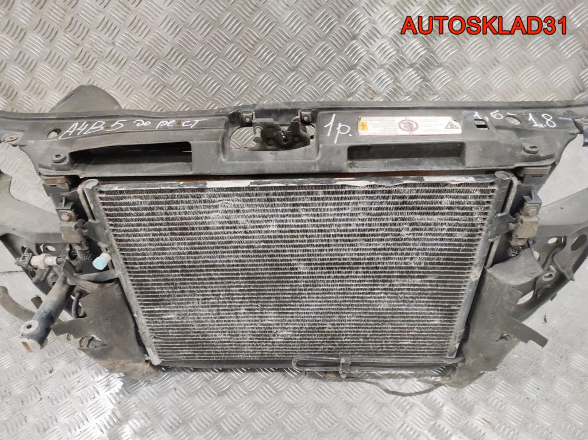 Панель передняя в сборе Audi A4 B5 Дорест 8D0805594, 15000 рублей, Дубовое