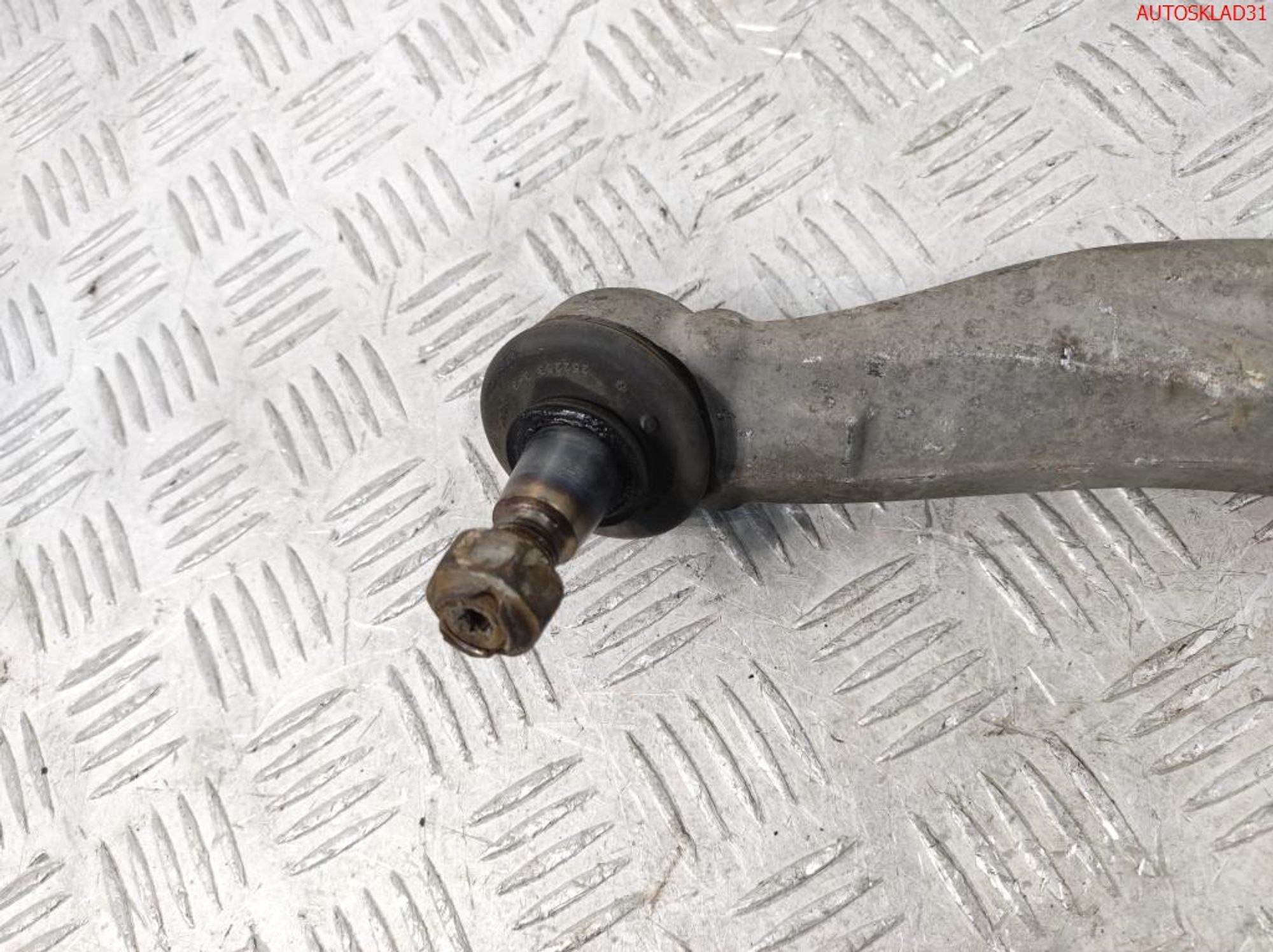 Рычаг передний правый верхний Mercedes GLK X204 A2043308211, 2000 рублей, Дубовое