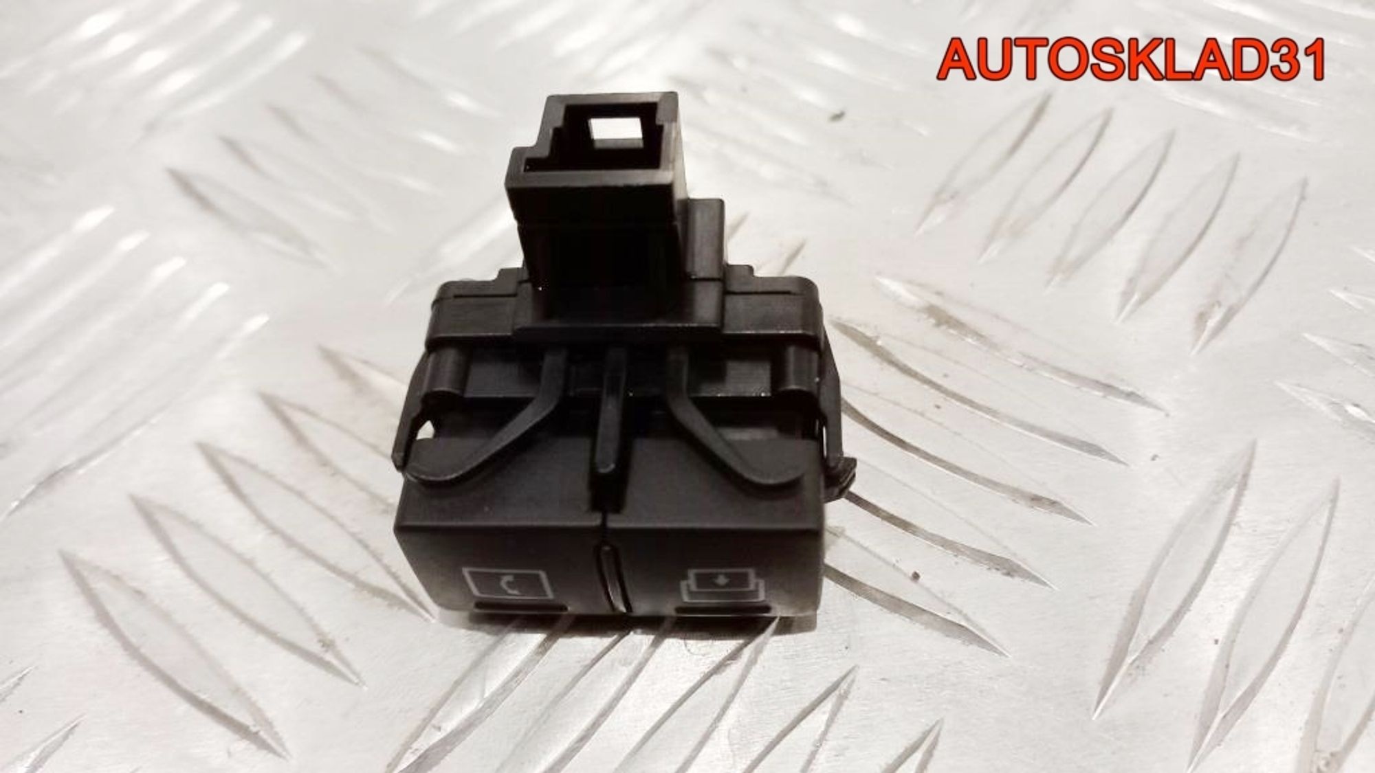Кнопка управления дисплеем Mercedes Benz W204 A2048702851, 800 рублей, Дубовое