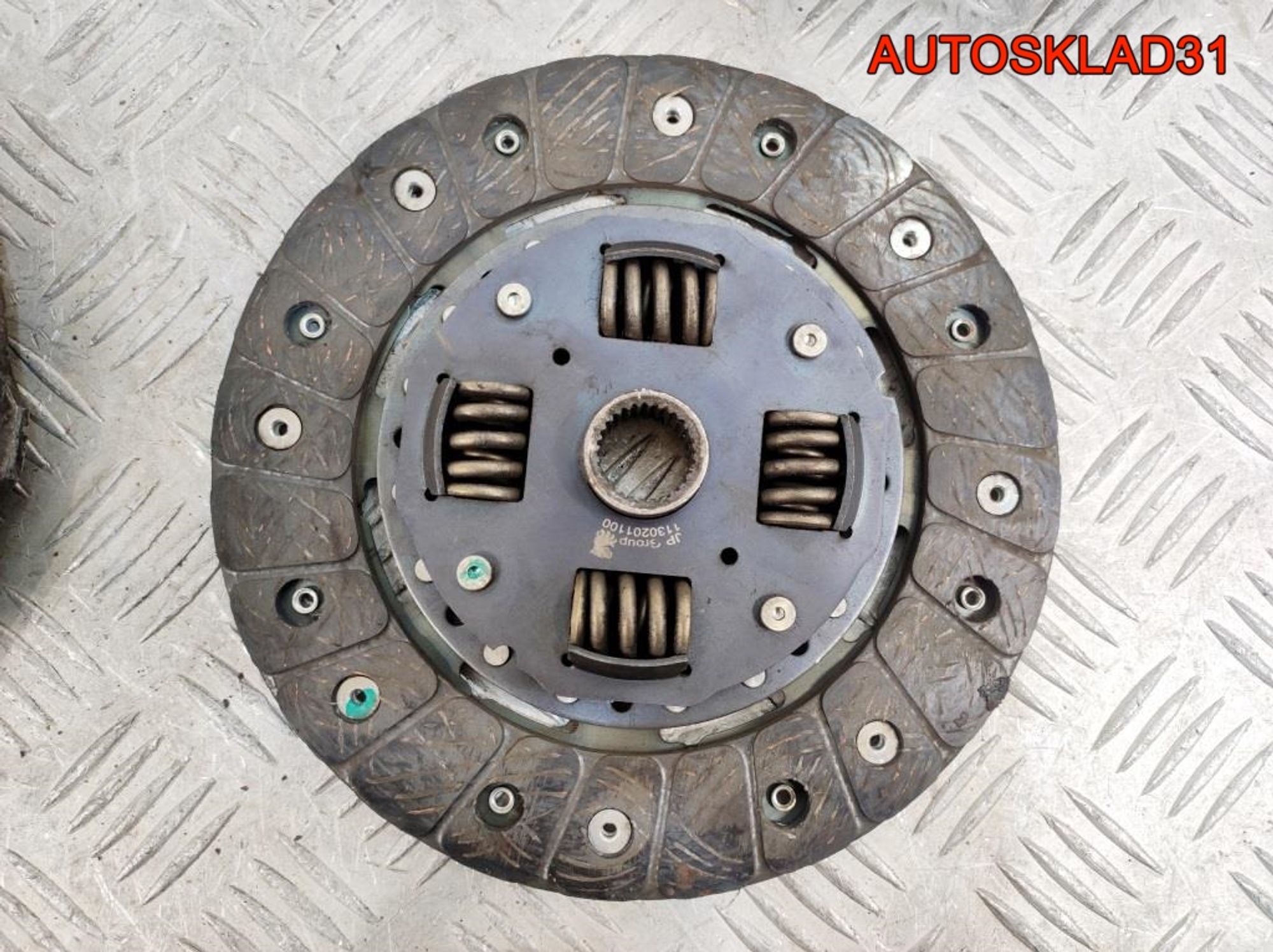 Комплект сцепления VW Golf 4 1,4 BCA 027105273D, 900 рублей, Дубовое