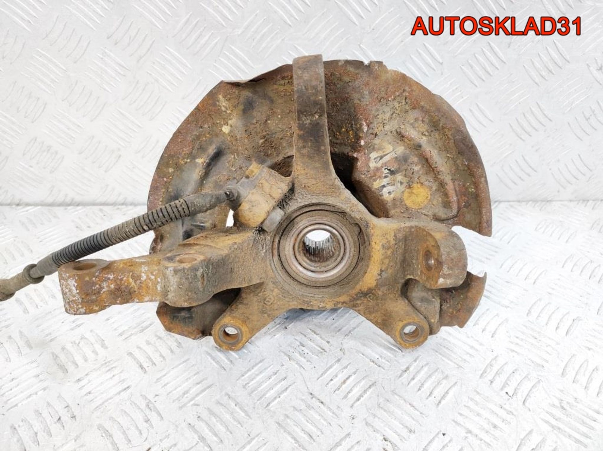 Кулак поворотный передний правый в сборе Hyundai Getz 517161C110, 4500 рублей, Дубовое