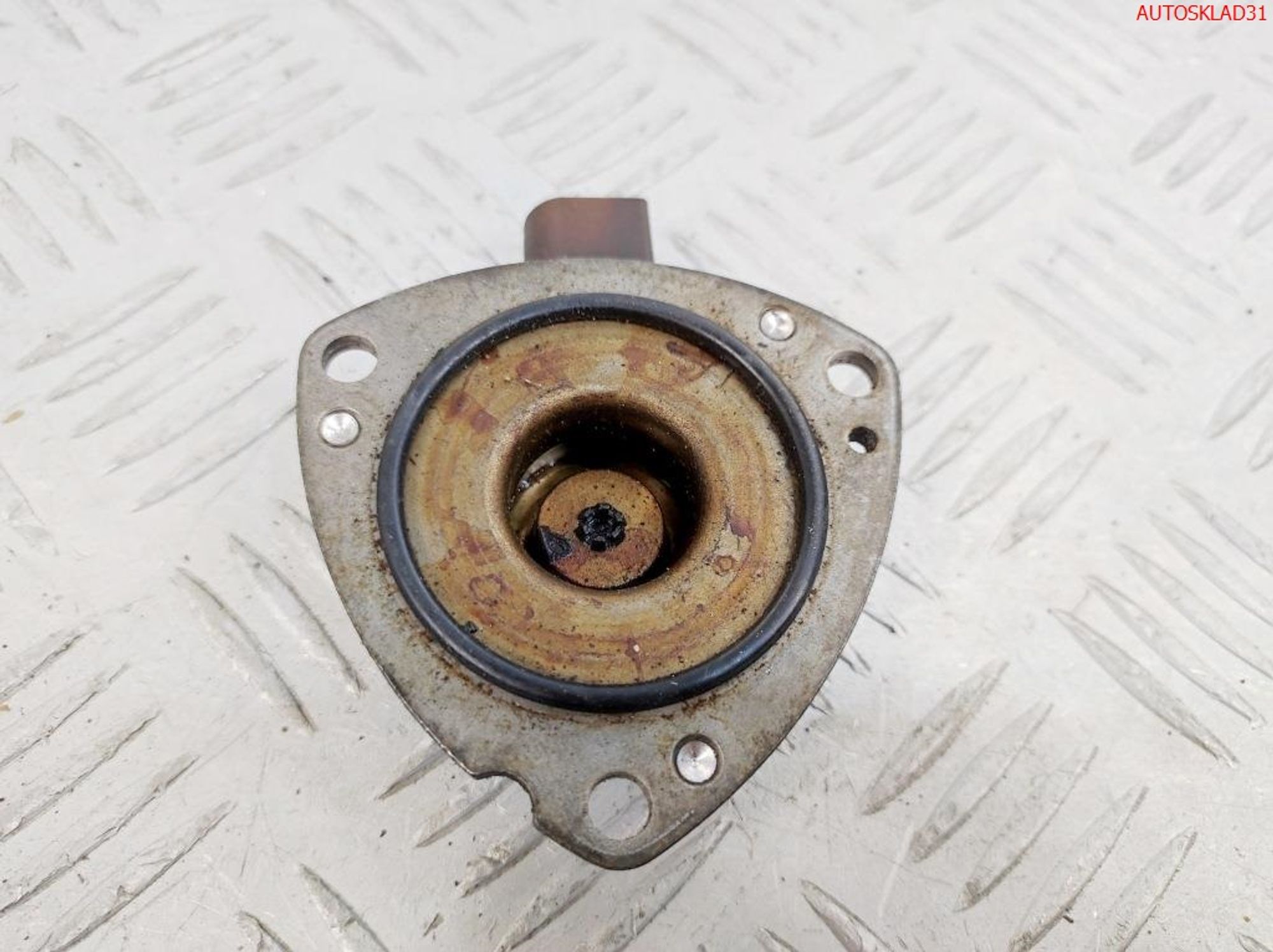 Клапан электромагнитный Mercedes W203 M271.940 A2710510177, 2000 рублей, Дубовое