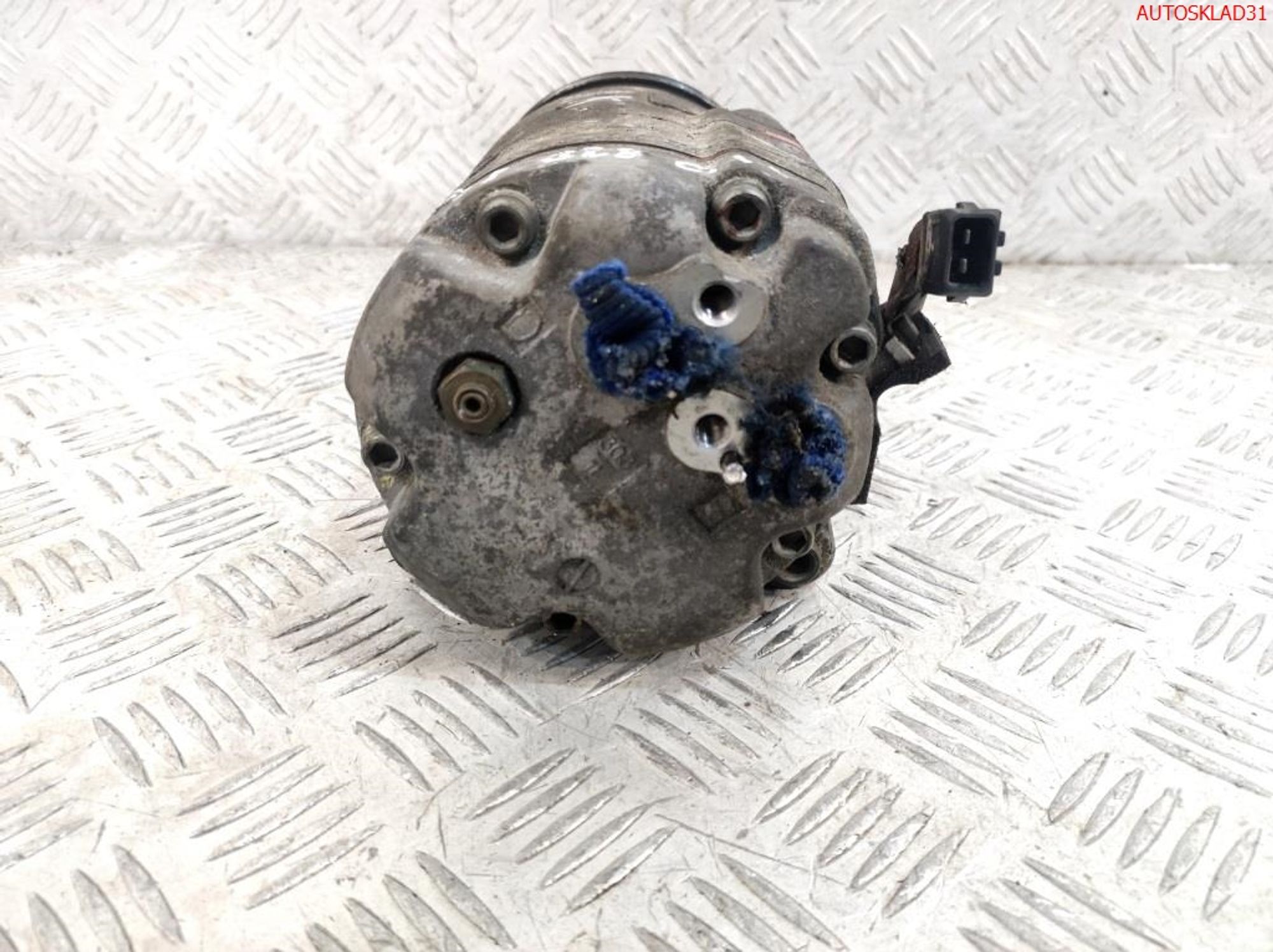 Компрессор кондиционера VW Golf 4 1J0820803B, 5900 рублей, Дубовое