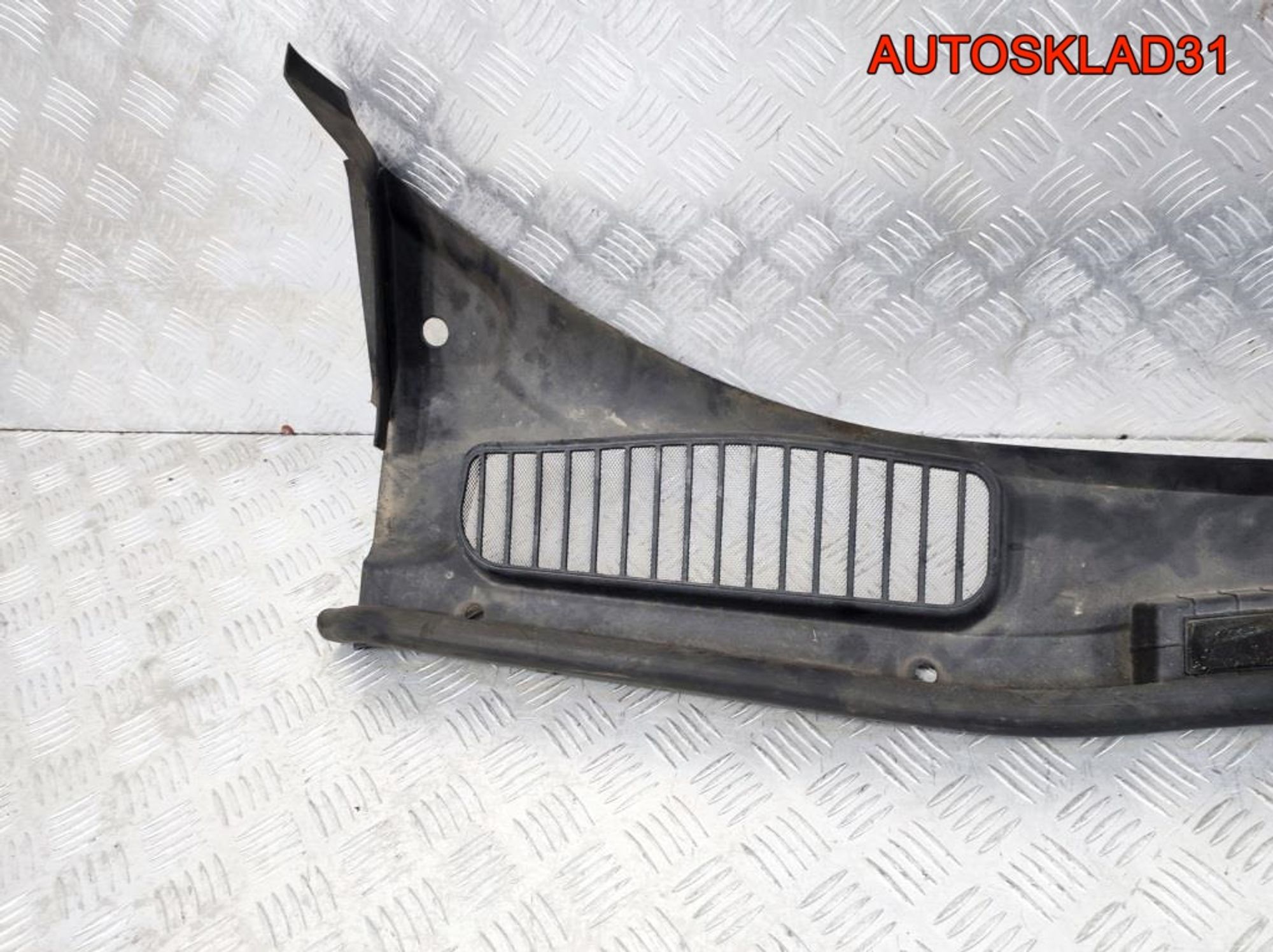 Решетка стеклоочистителя Ford C-MAX 2 AM51R02216AD, 1300 рублей, Дубовое