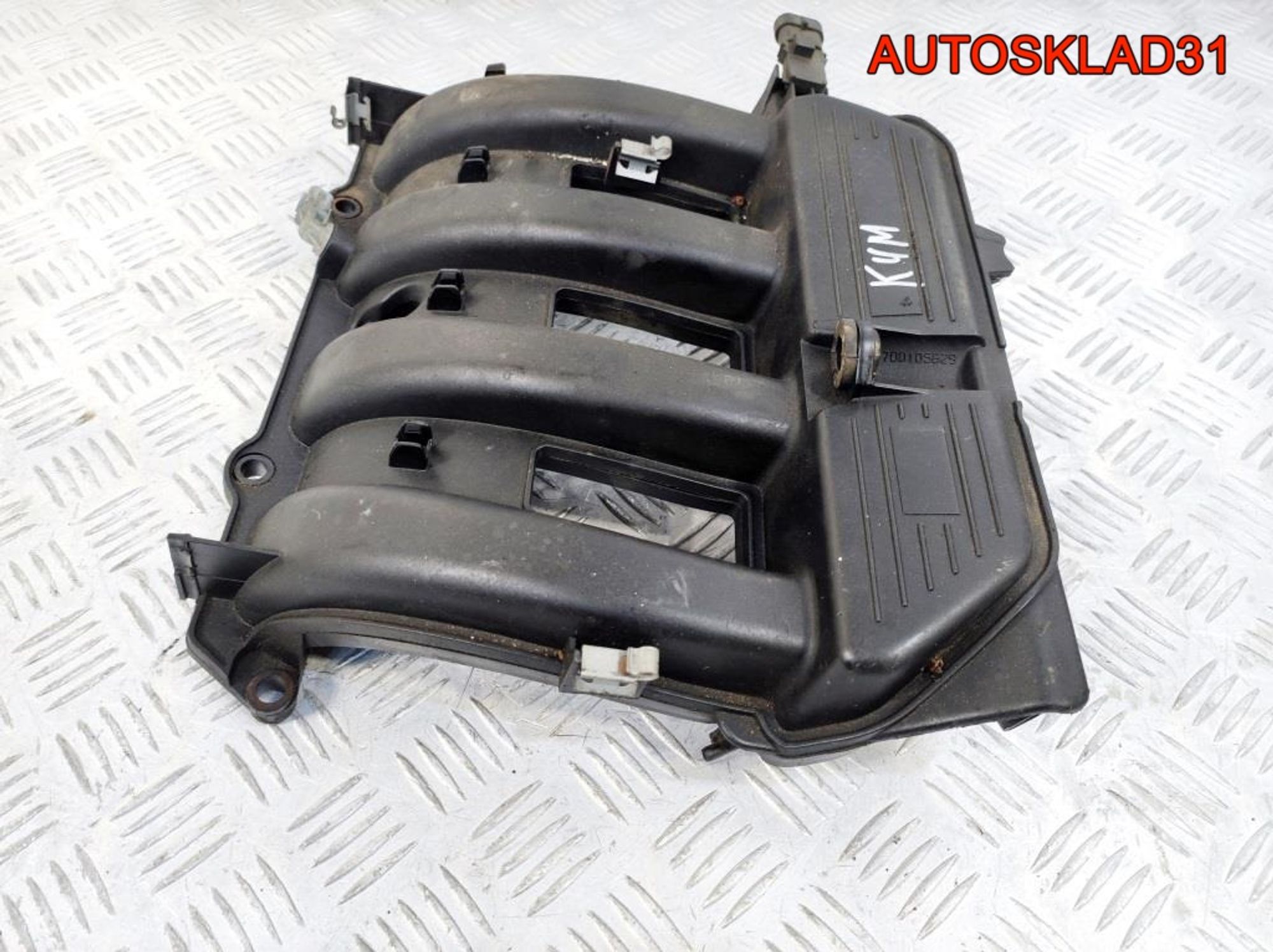 Коллектор впускной Renault Loga 1,6 K4M 8200020647, 2100 рублей, Дубовое
