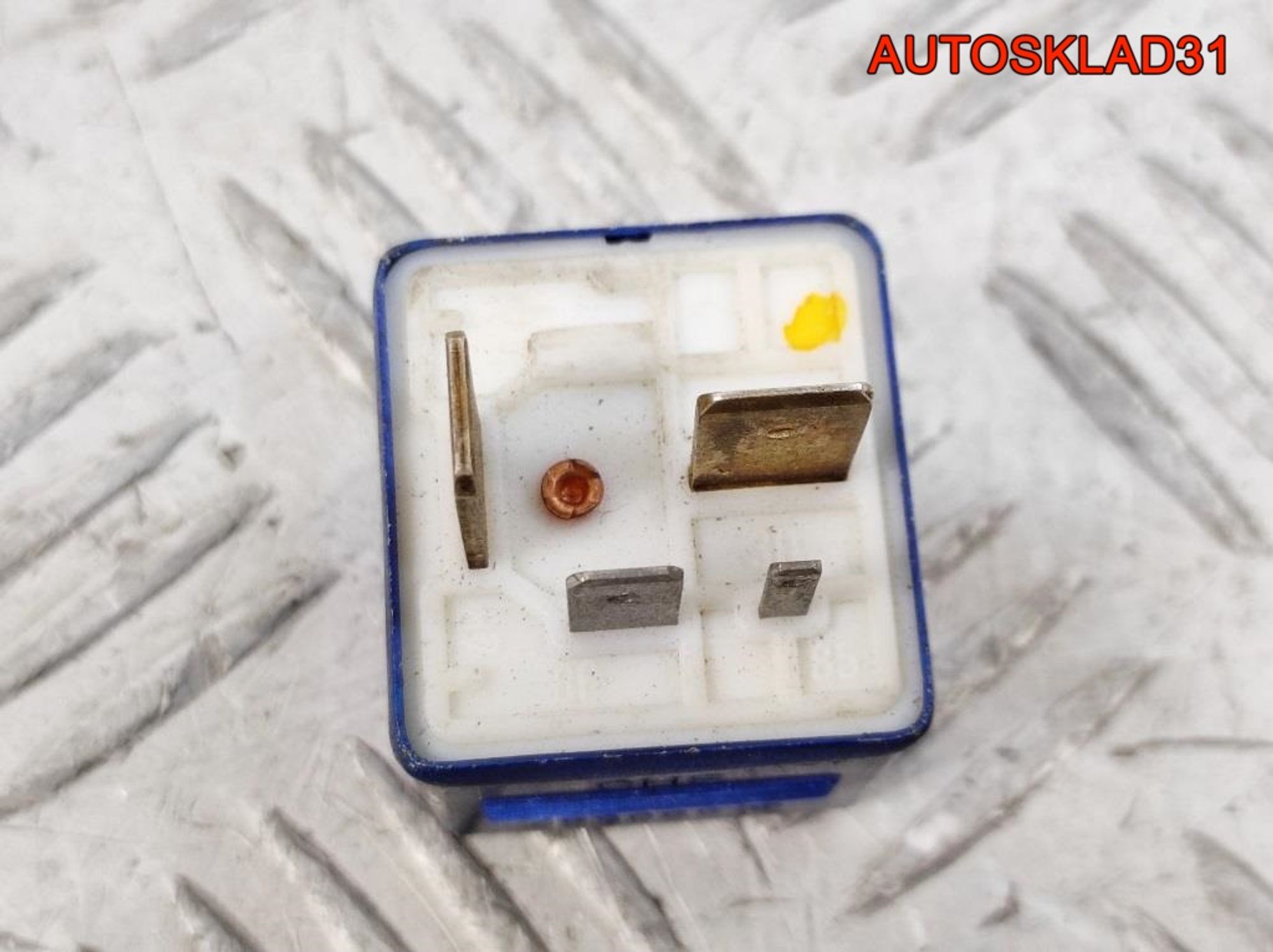 Реле свечи накаливания №202 VW Passat B5 8A0951253, 600 рублей, Дубовое