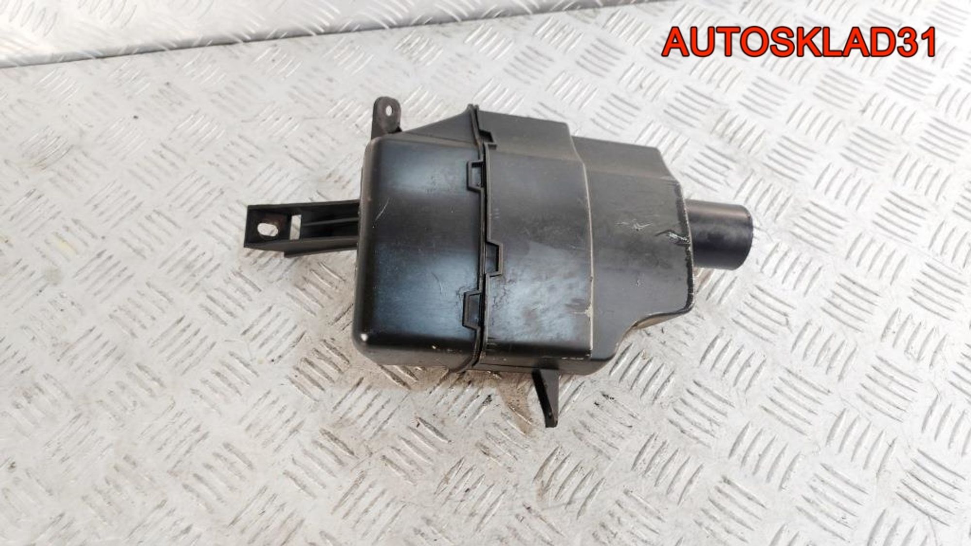 Резонатор воздушного фильтра Peugeot 206 1,9 PSA WJY 10DXFR 9626000280, 900 рублей, Дубовое
