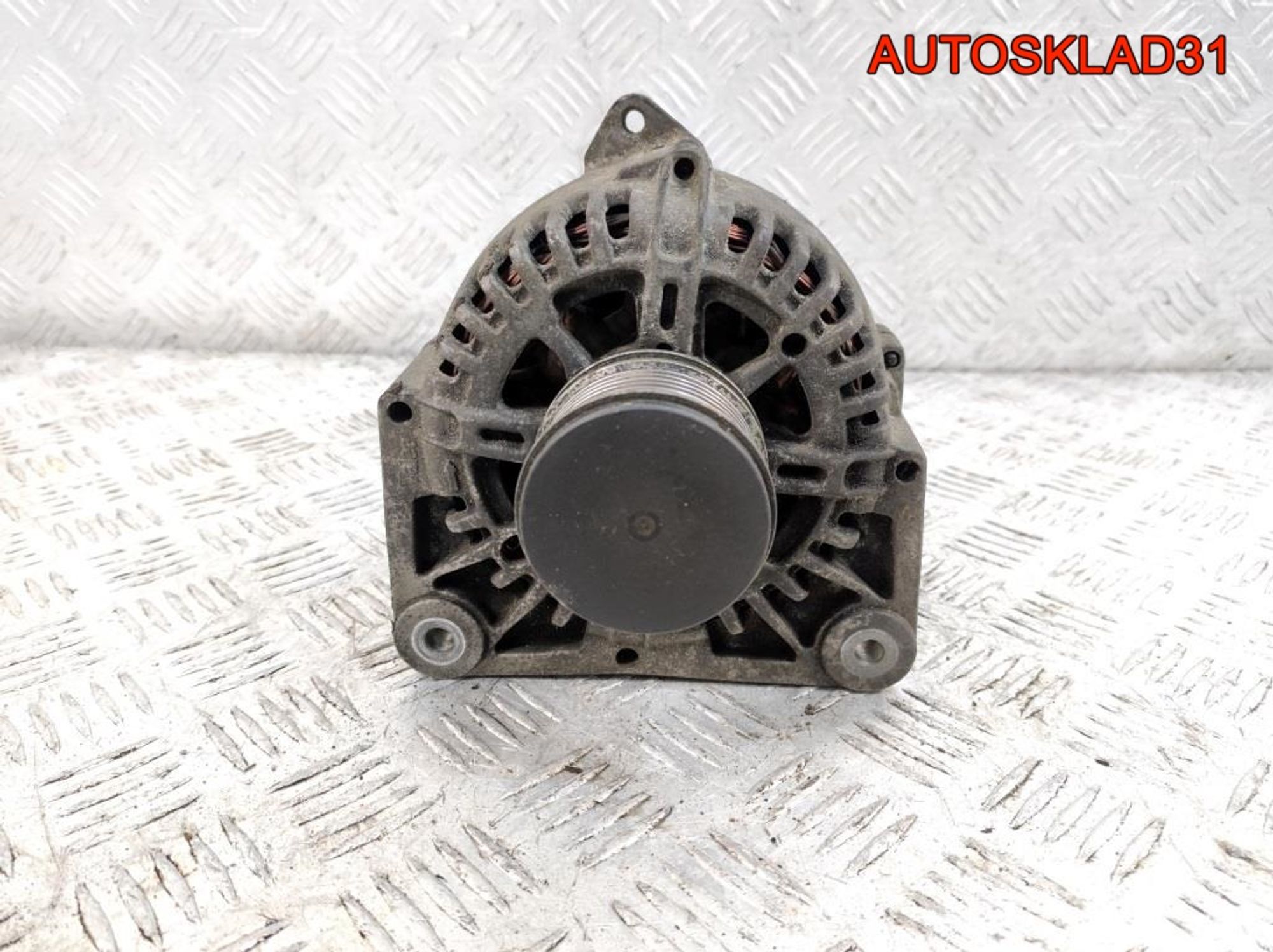 Генератор Nissan Note E11 1,5 K9K Дизель 8200667608, 7000 рублей, Дубовое