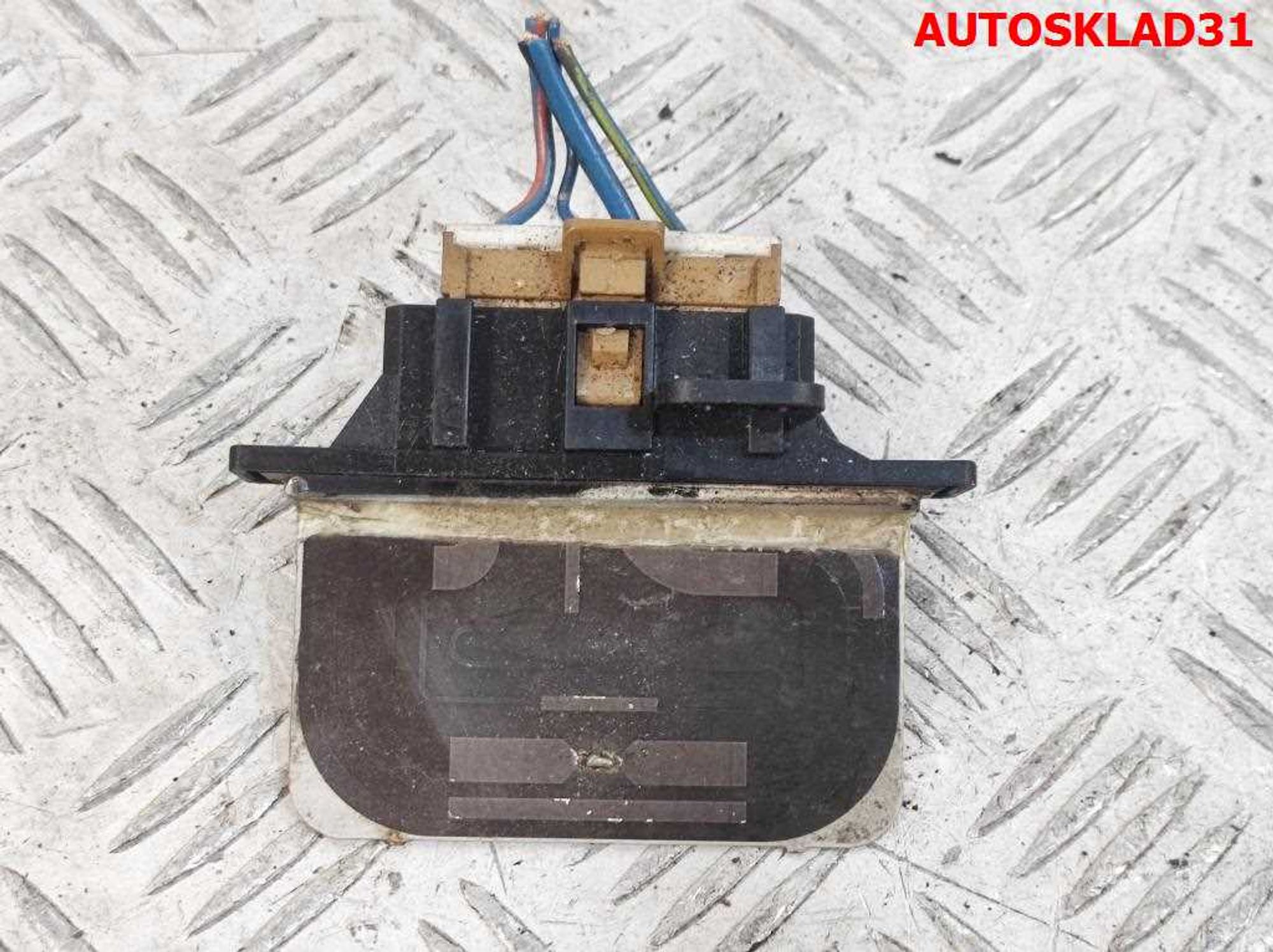 Резистор отопителя Nissan Primera P11 271502F900, 1000 рублей, Дубовое