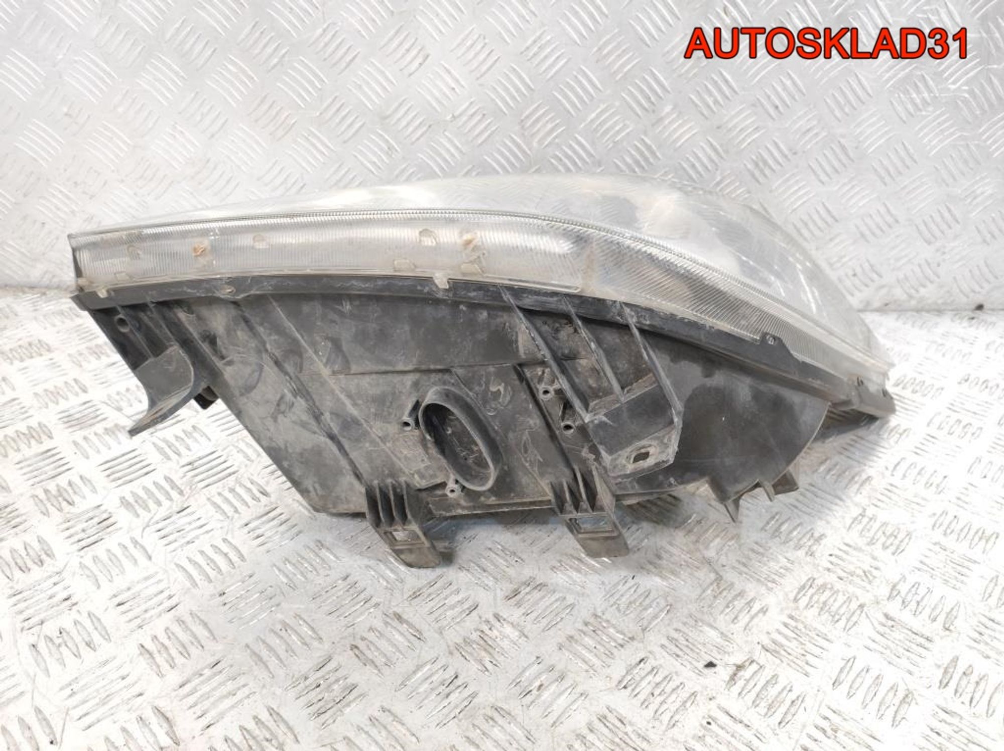 Фара левая Mercedes Benz Sprinter 906 A9068200161, 1800 рублей, Дубовое