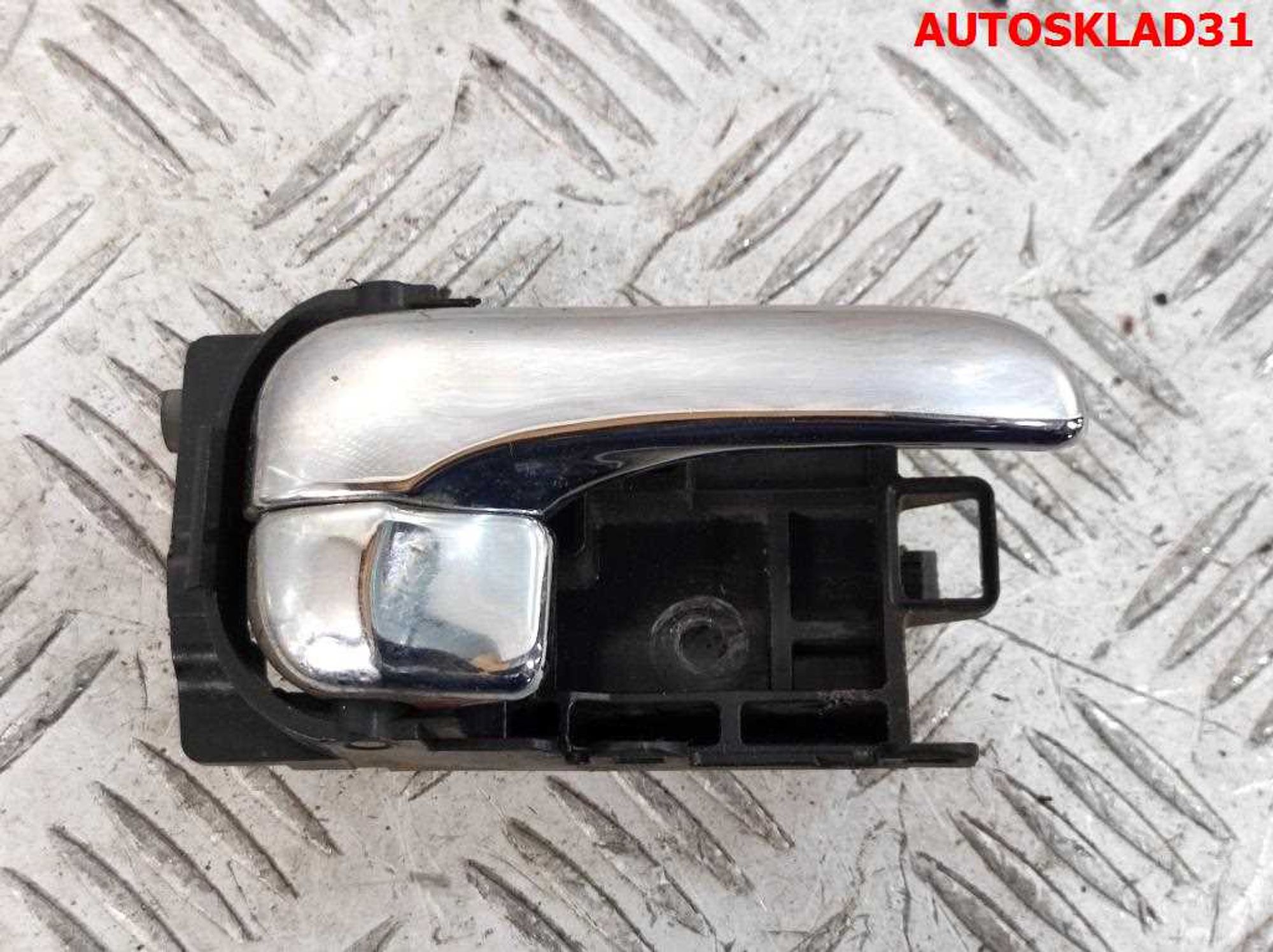 Ручка двери внутренняя правая Nissan Primera P11 806709F500, 1000 рублей, Дубовое