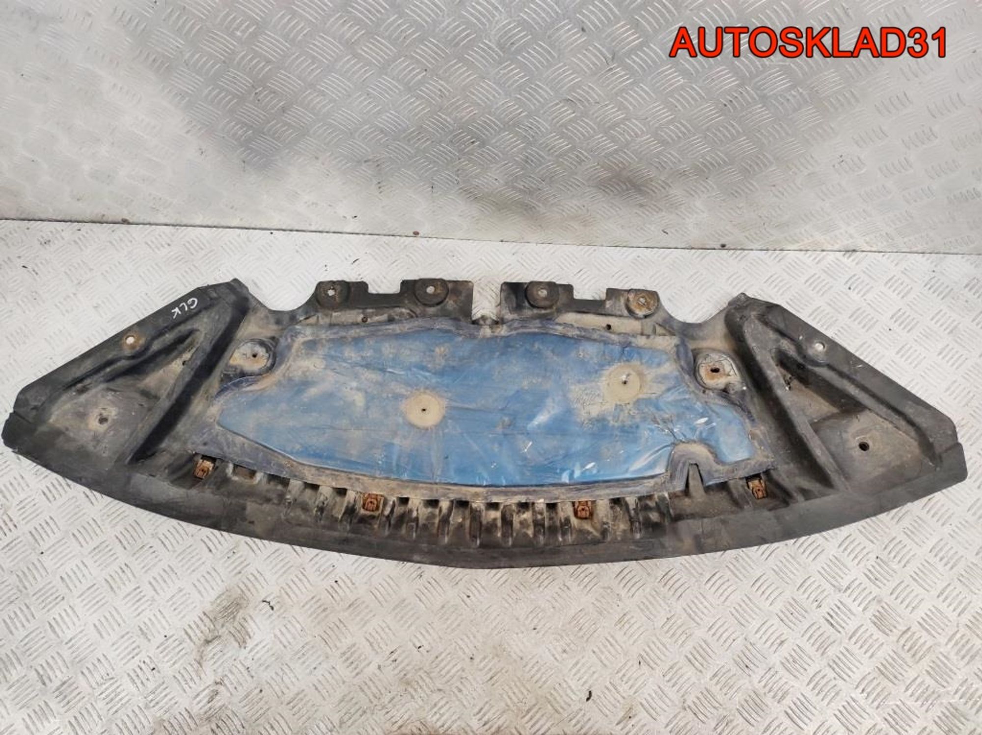 Пыльник двигателя  Mercedes GLK X204 A2045202123, 9000 рублей, Дубовое