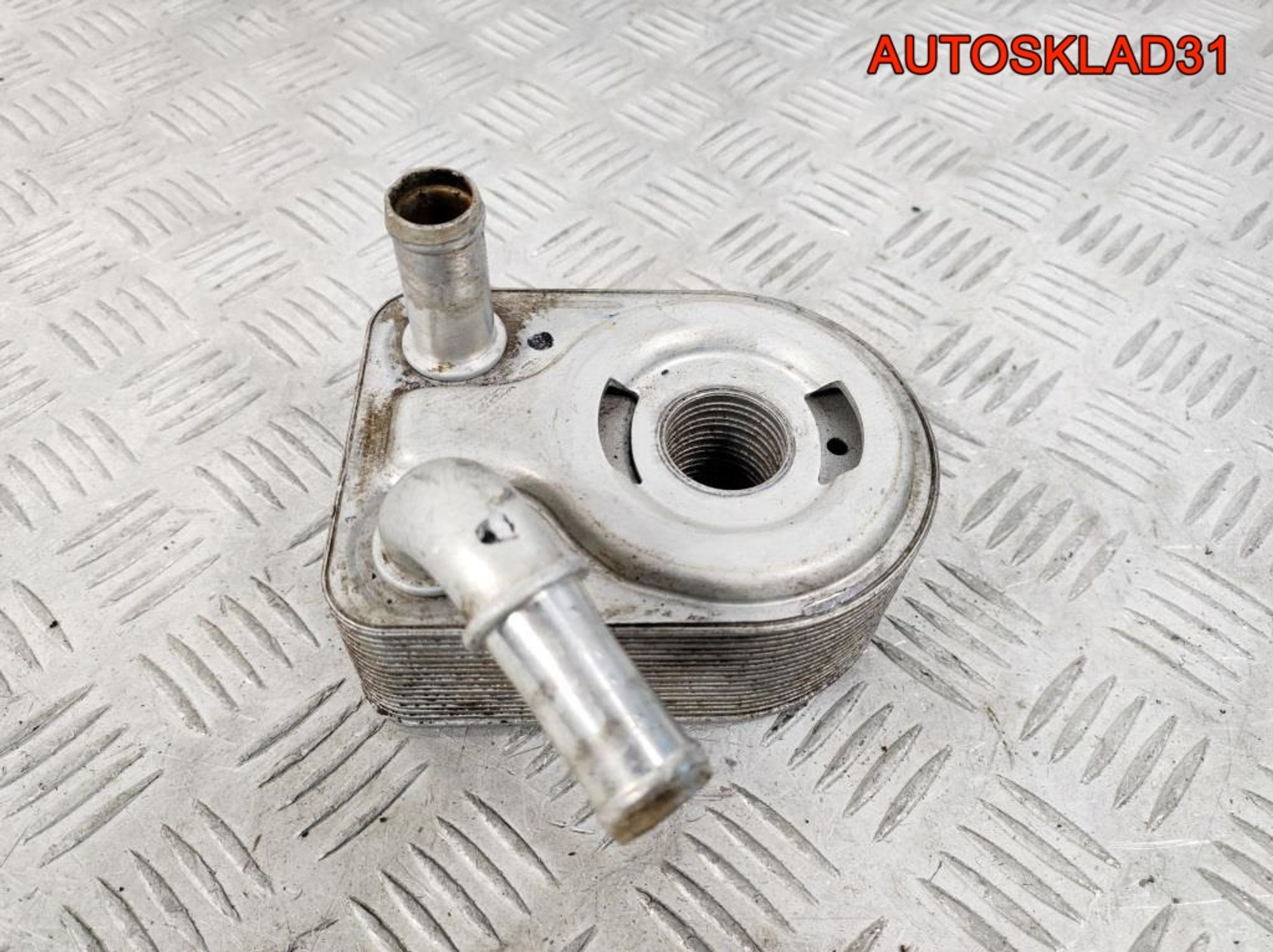 Радиатор масляный Ford Focus 3 7S7G6B856A4A, 1400 рублей, Дубовое