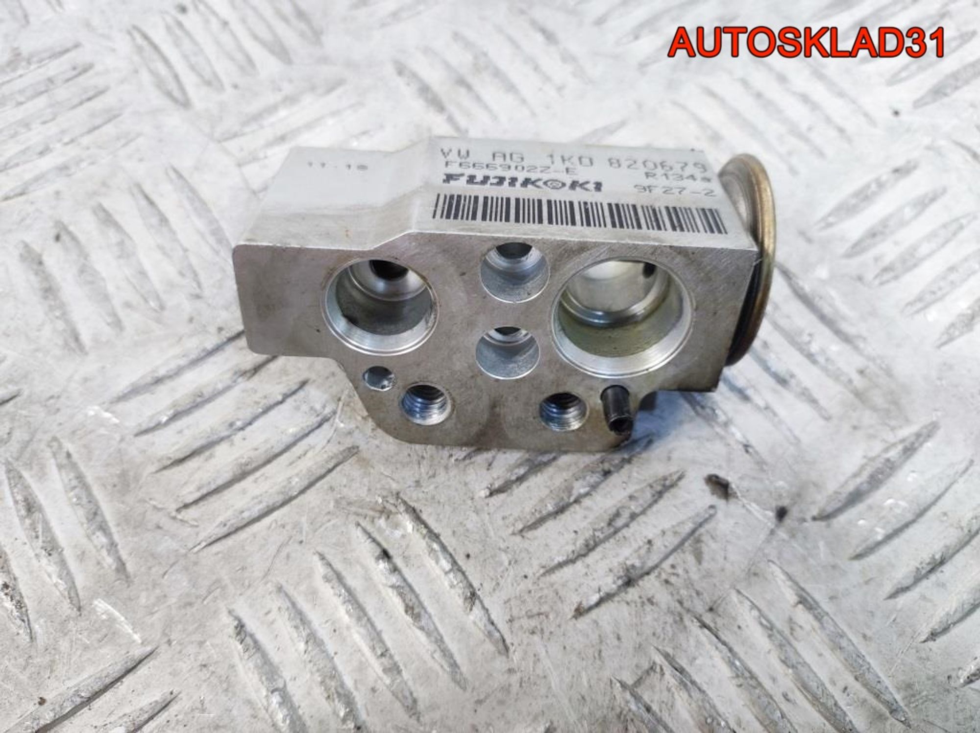 Клапан кондиционера Volkswagen Touran 1K0820679, 900 рублей, Дубовое