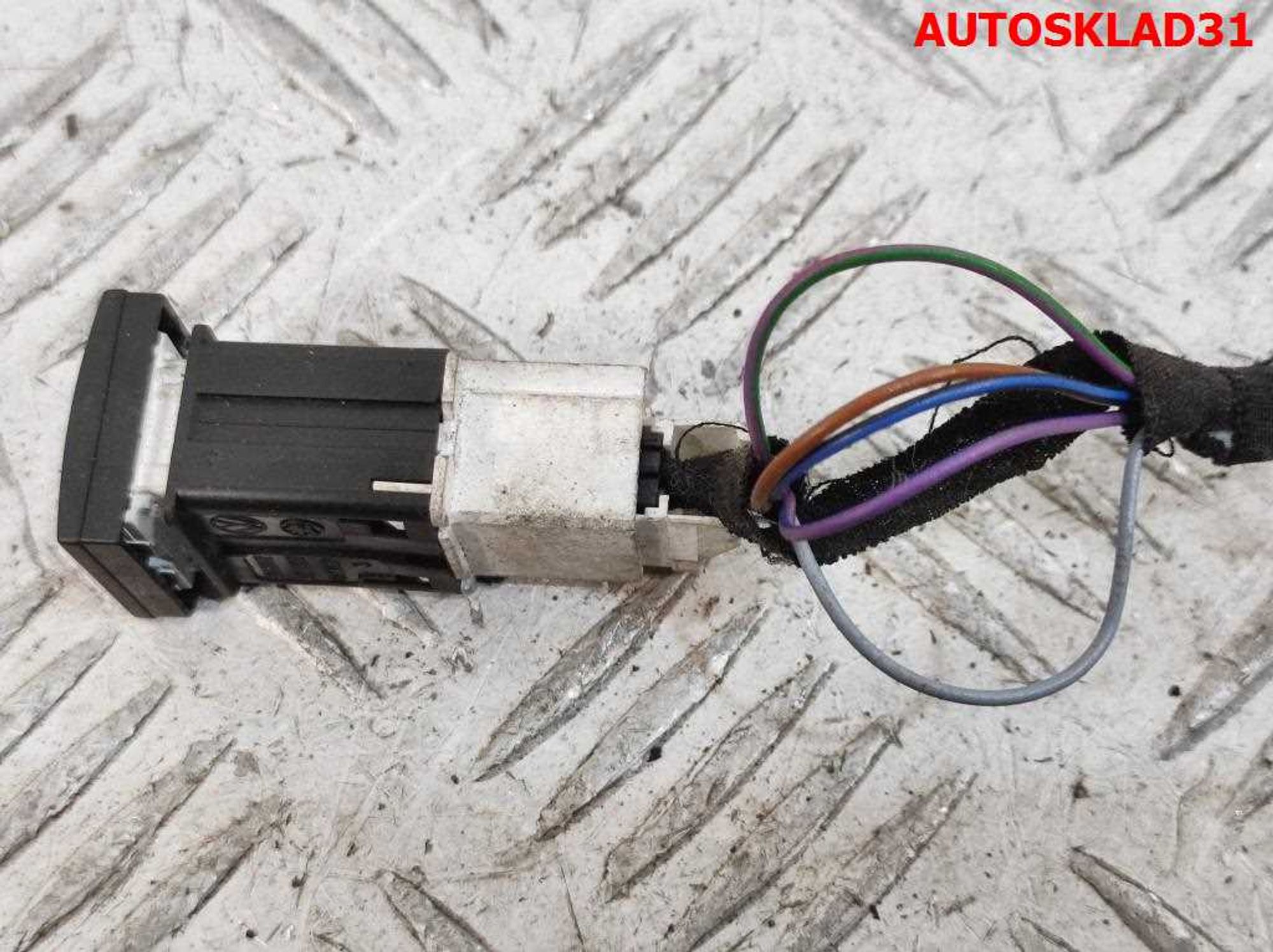 Кнопка антипробуксовочной системы ESP VW Touran 1K0927117A, 600 рублей, Дубовое