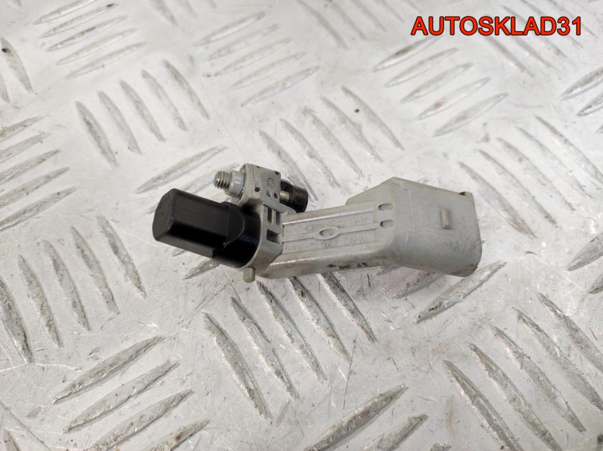 Датчик положения коленвала VW Golf 5 036906433E, 900 рублей, Дубовое