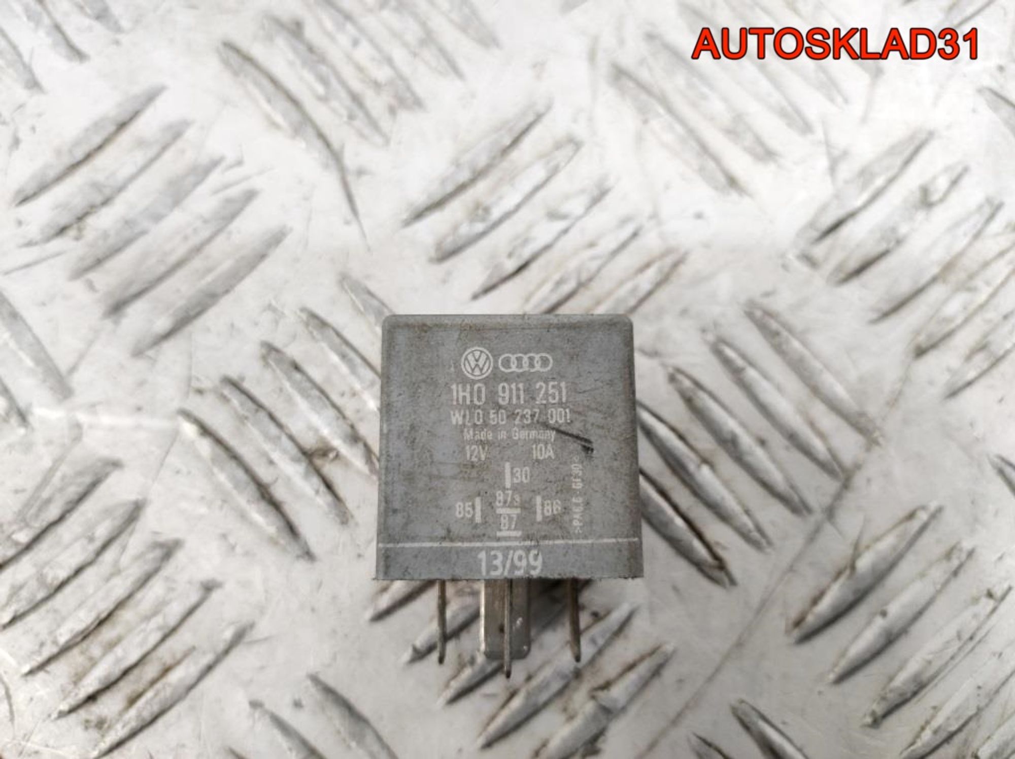 Реле топливного насоса Skoda Fabia 1 1H0911251, 600 рублей, Дубовое