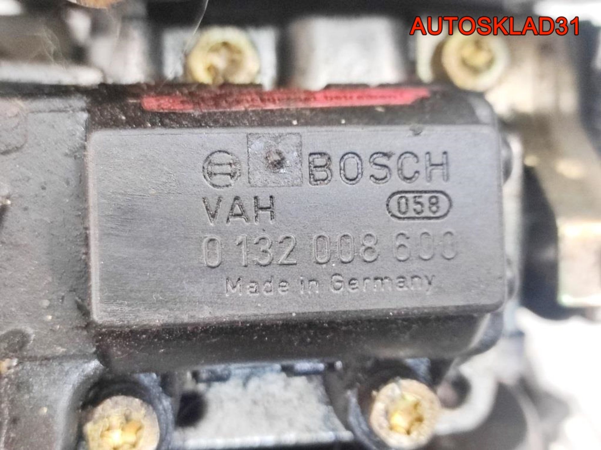 Моновпрыск в сборе Volkswagen Golf 3 051133015S, 15000 рублей, Дубовое