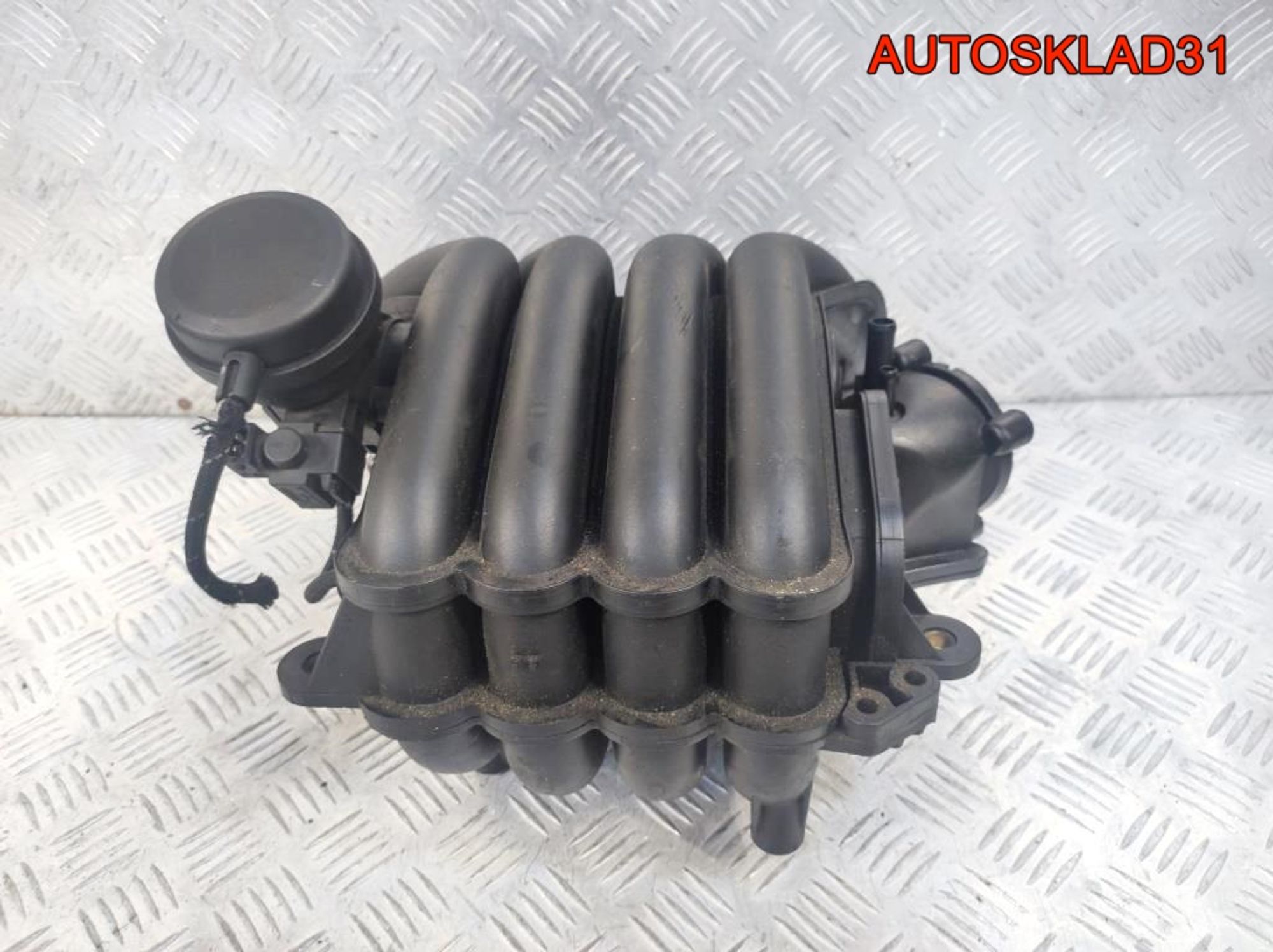 Коллектор впускной Audi A4 B5 1,8 ADR 06B133210N, 2500 рублей, Дубовое