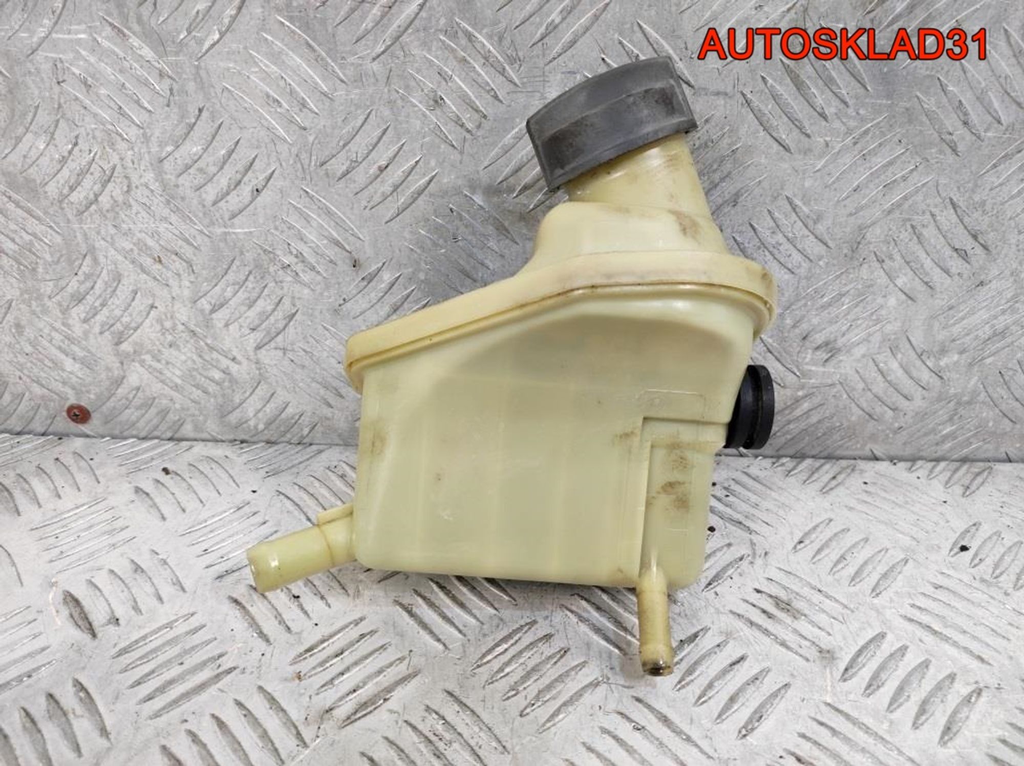 Бачок гидроусилителя Audi A8 D3 6.0BHT Бензин 4E0422373M, 1400 рублей, Дубовое