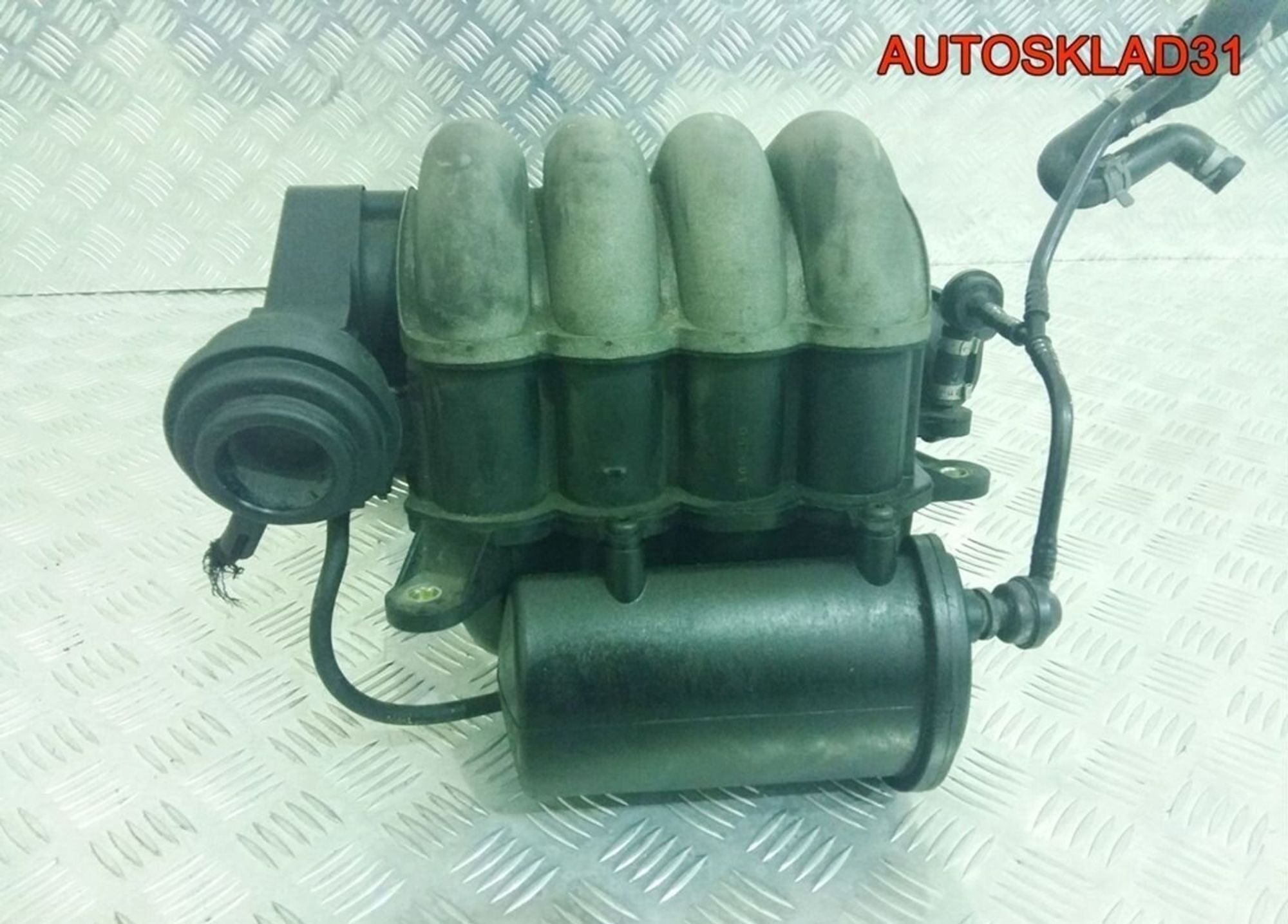 Коллектор впускной Audi A4 B6 2.0 ALT 06B133210AJ, 3600 рублей, Дубовое