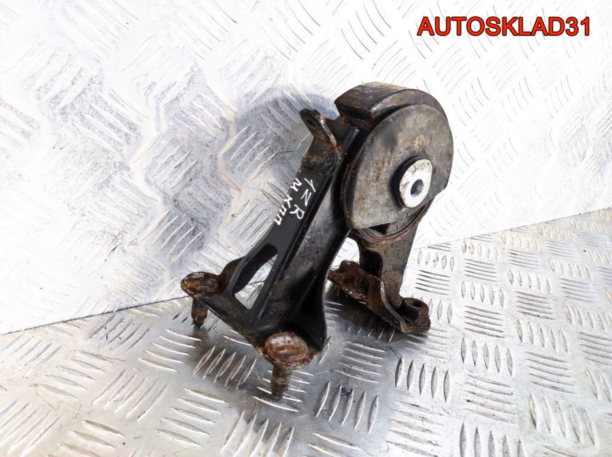 Опора двигателя задняя Toyota Corolla E15 1,6 1ZR, 2100 рублей, Дубовое