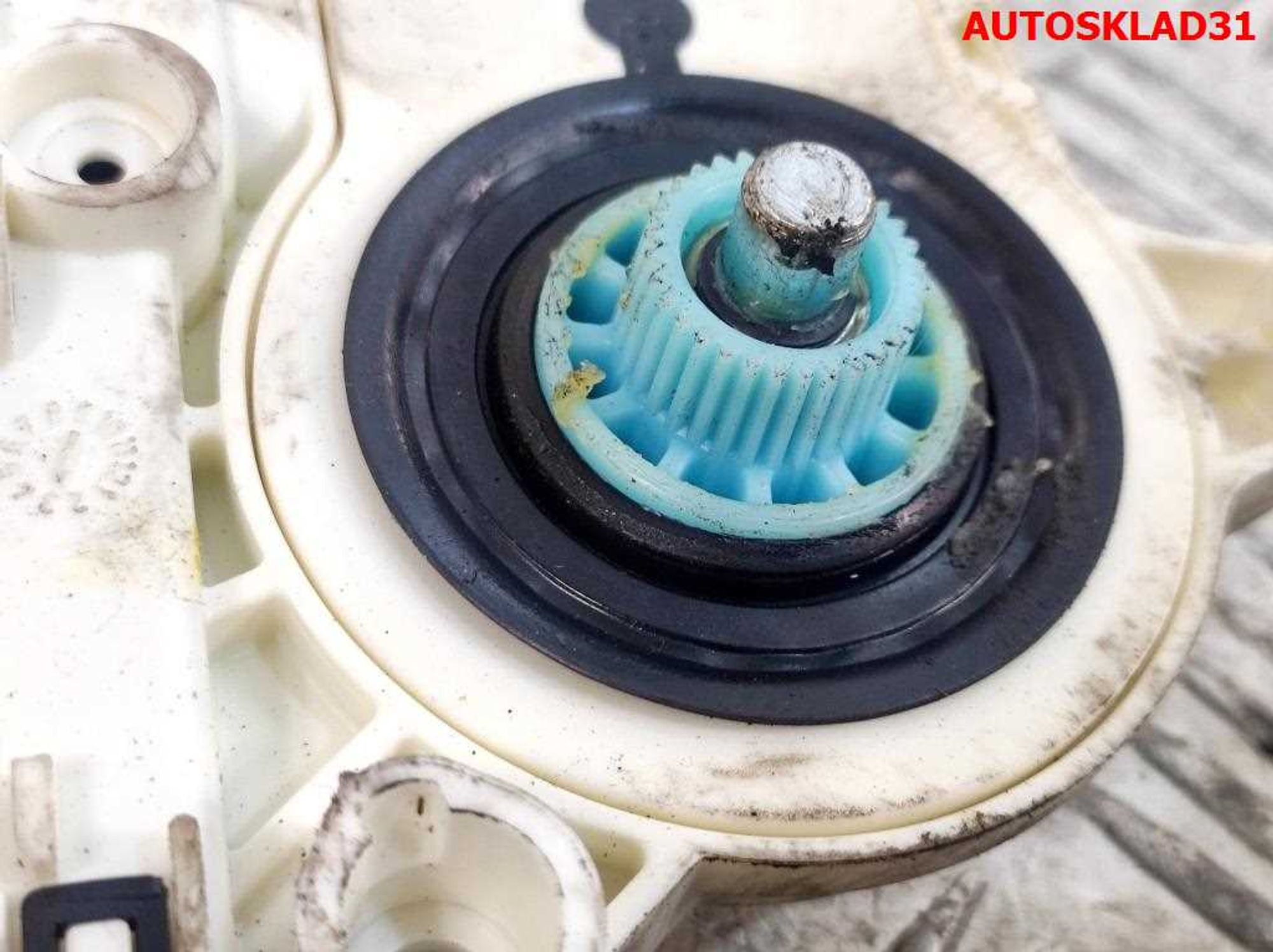 Мотор стеклоподъемника правый задний VW Passat B6 3C9959704, 800 рублей, Дубовое