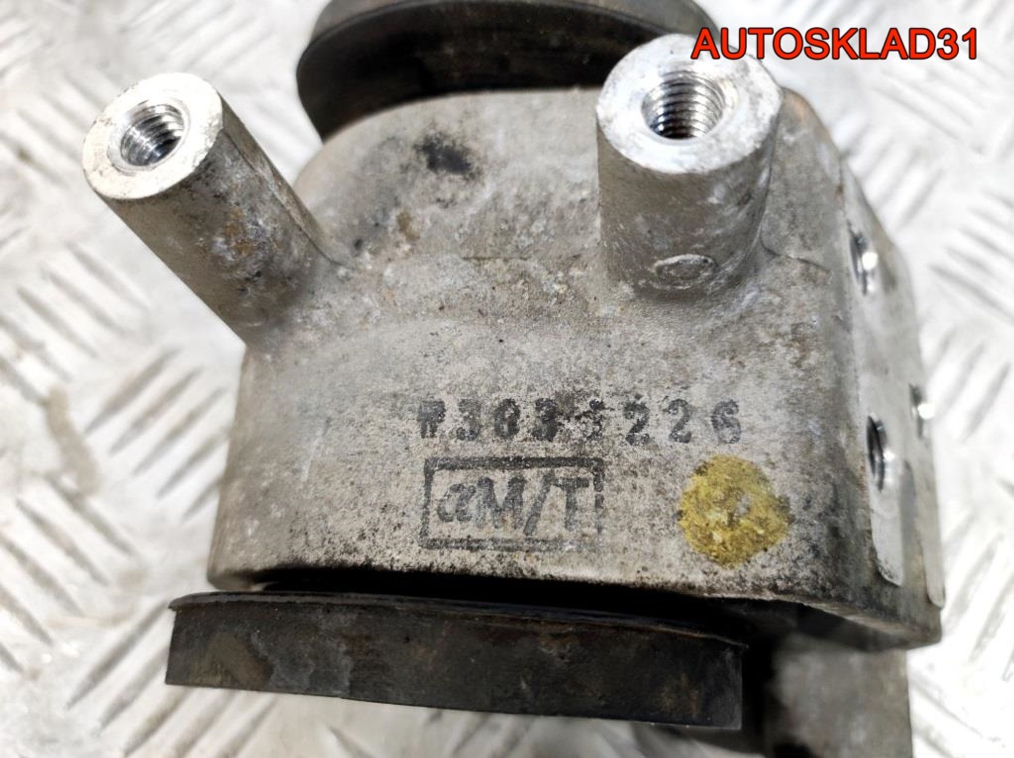 Опора двигателя левая Hyundai Getz 218351C250, 1300 рублей, Дубовое