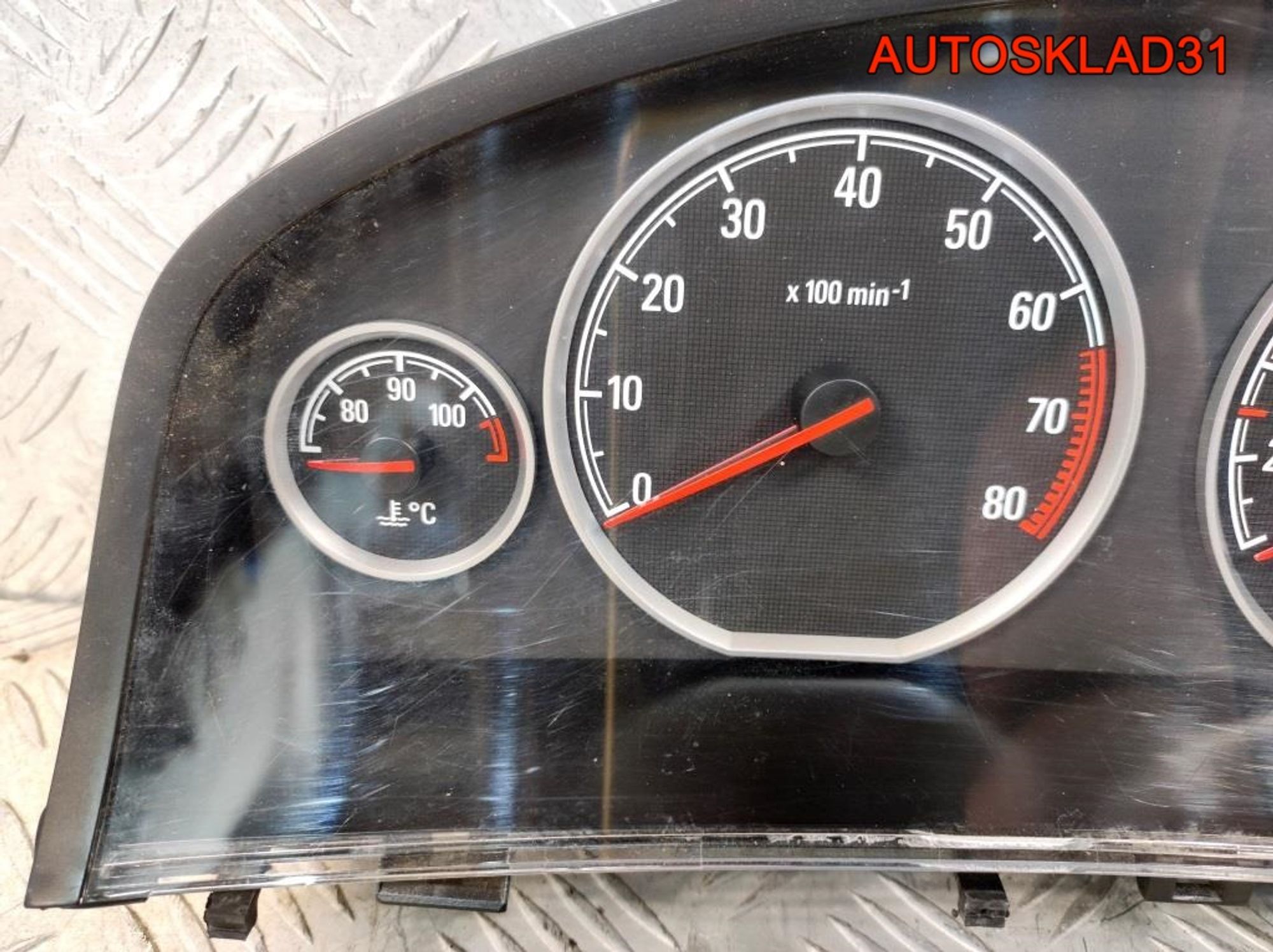 Панель приборов Opel Vectra C 13193084 Бензин, 2600 рублей, Дубовое