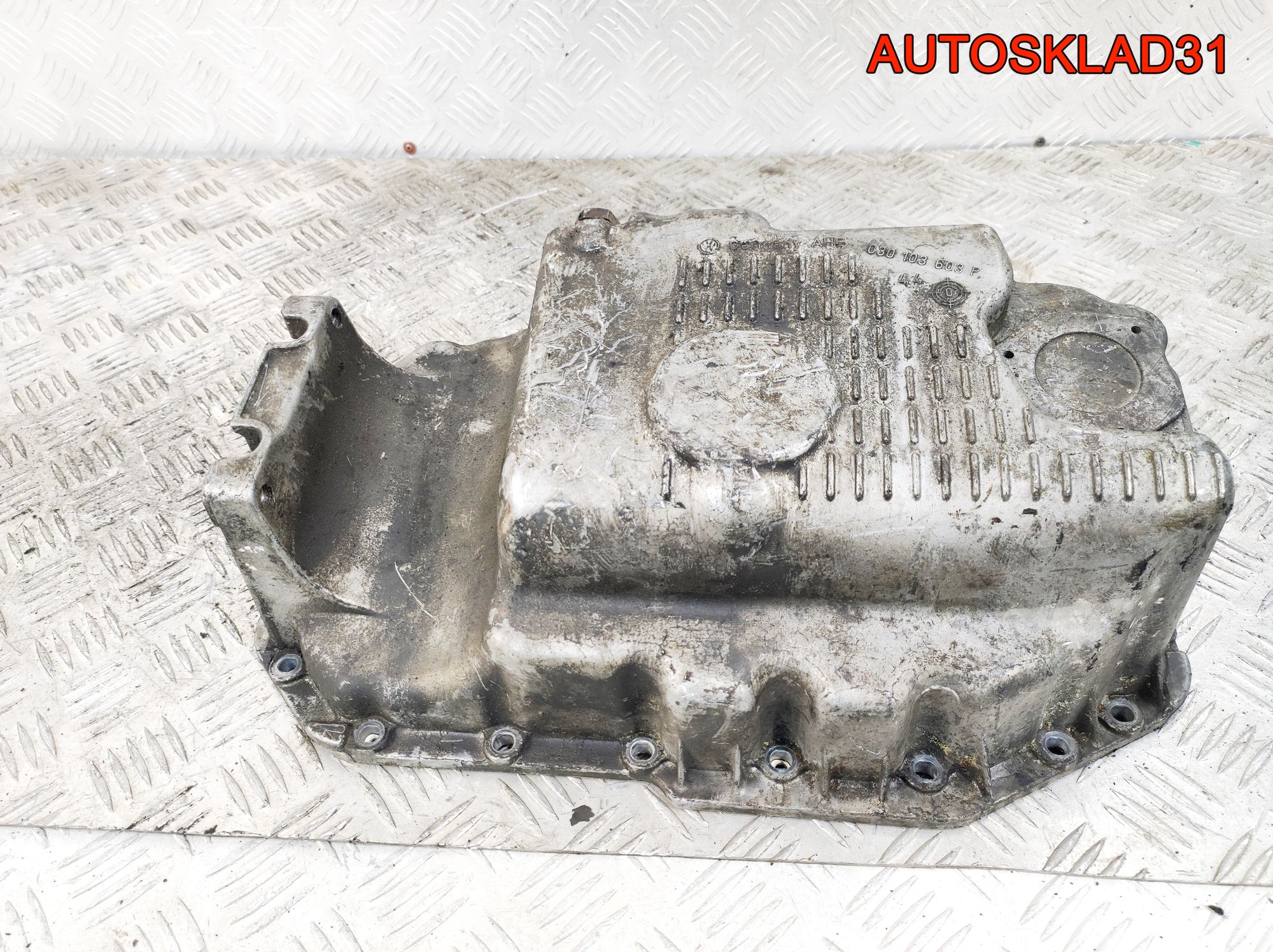 Поддон двигателя VW Golf 4 030103603P 1,4 Бензин, 1700 рублей, Дубовое