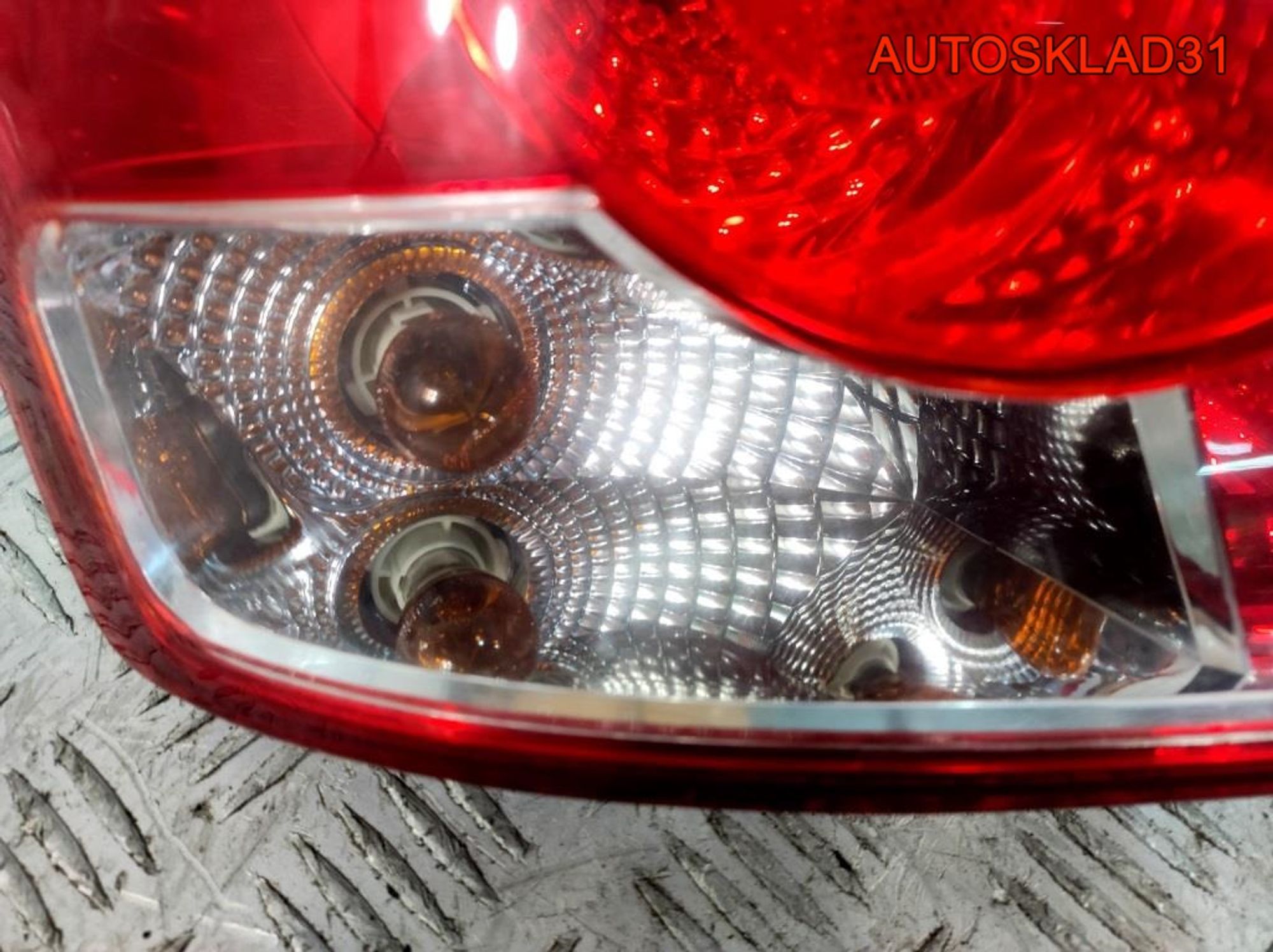 Фонарь задний левый Daewoo Kalos 300266L, 3500 рублей, Дубовое