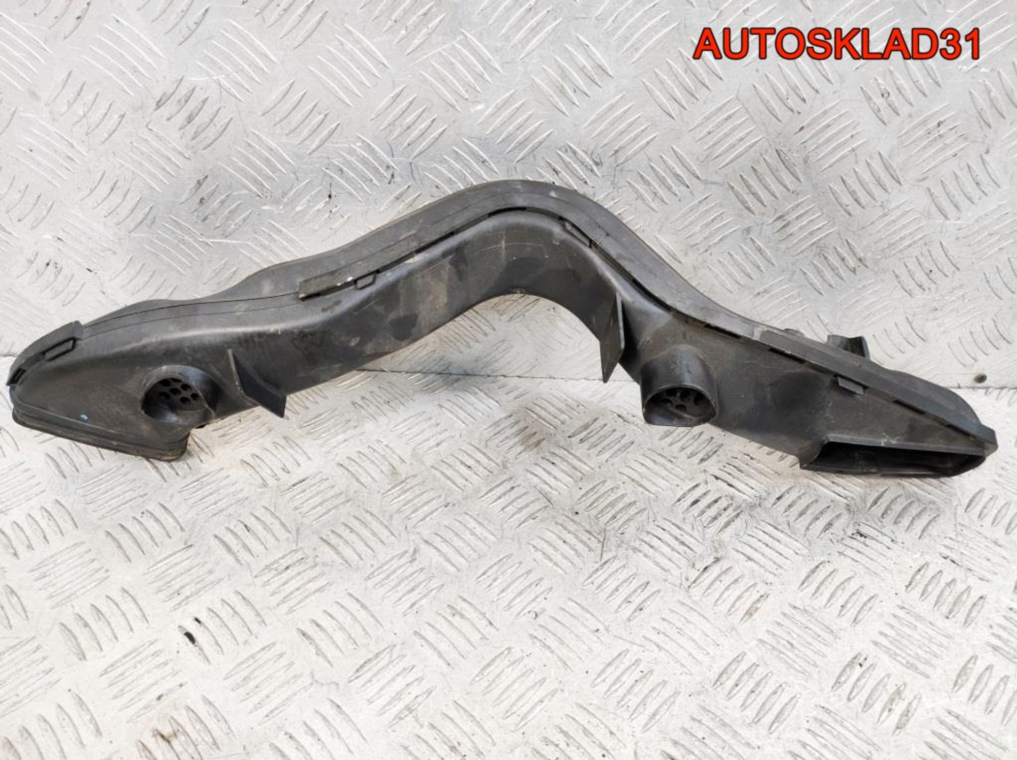 Воздуховод Ford Focus 2 7M519E635AD, 900 рублей, Дубовое