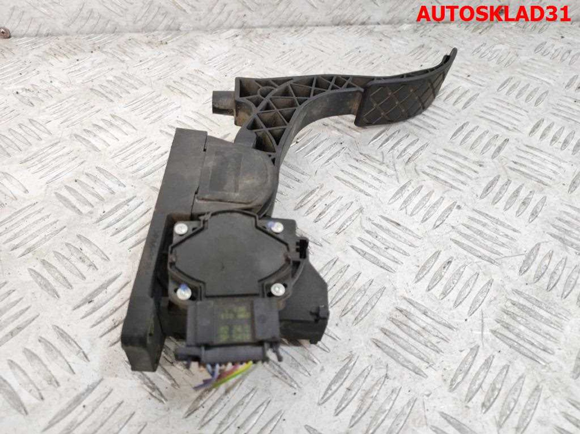 Педаль газа Volkswagen Golf 4 1J1721503K 1,9 Дизель, 1500 рублей, Дубовое