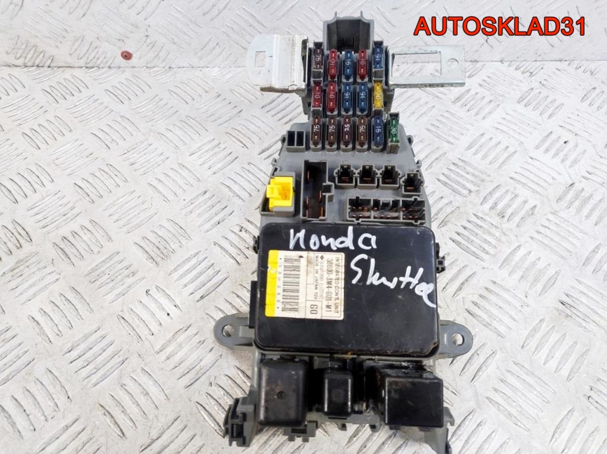 Блок предохранителей Honda Shuttle RA 2.3 F23A7, 1700 рублей, Дубовое