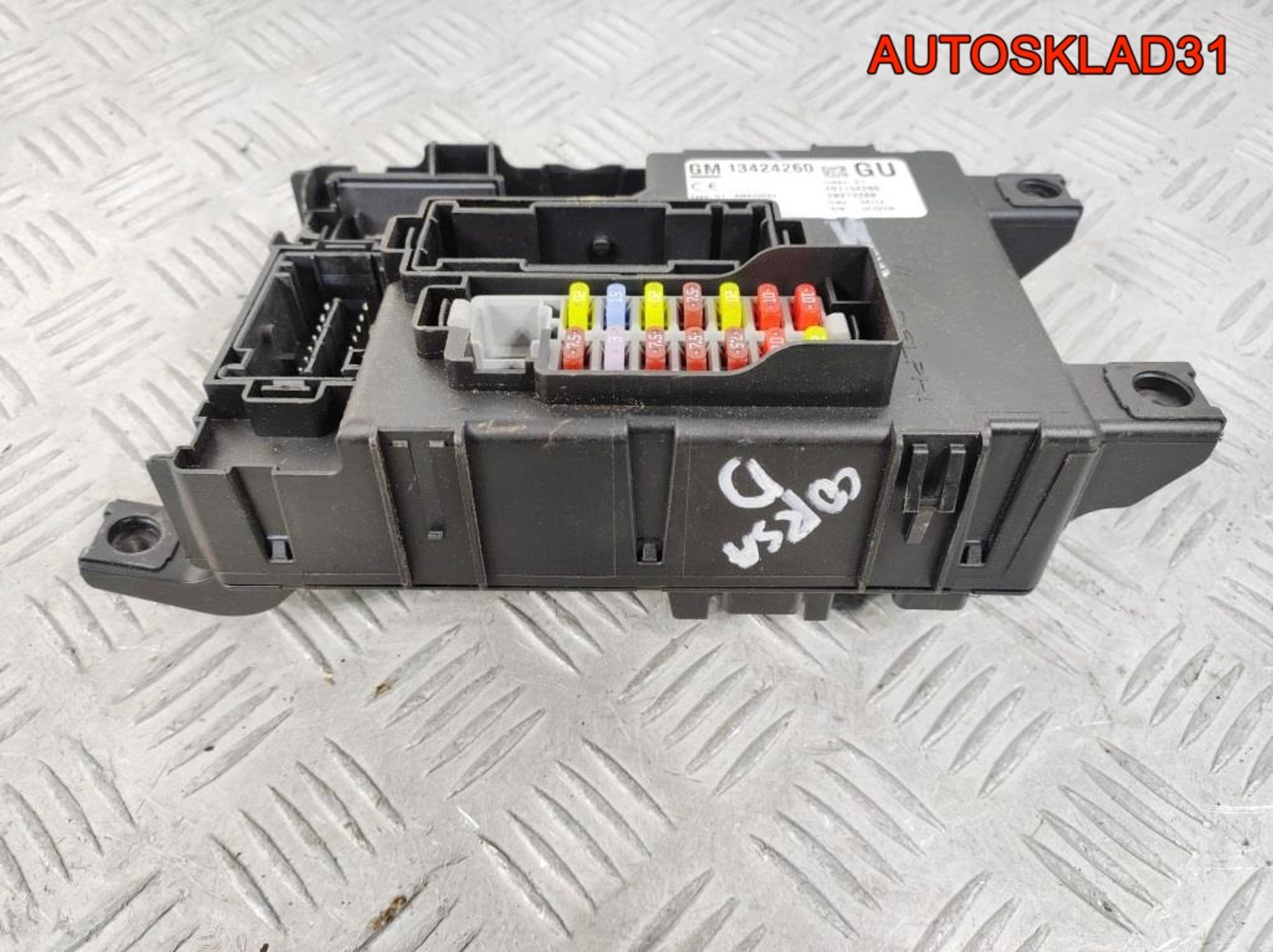 Блок предохранителей Opel Corsa D 13424260, 3200 рублей, Дубовое