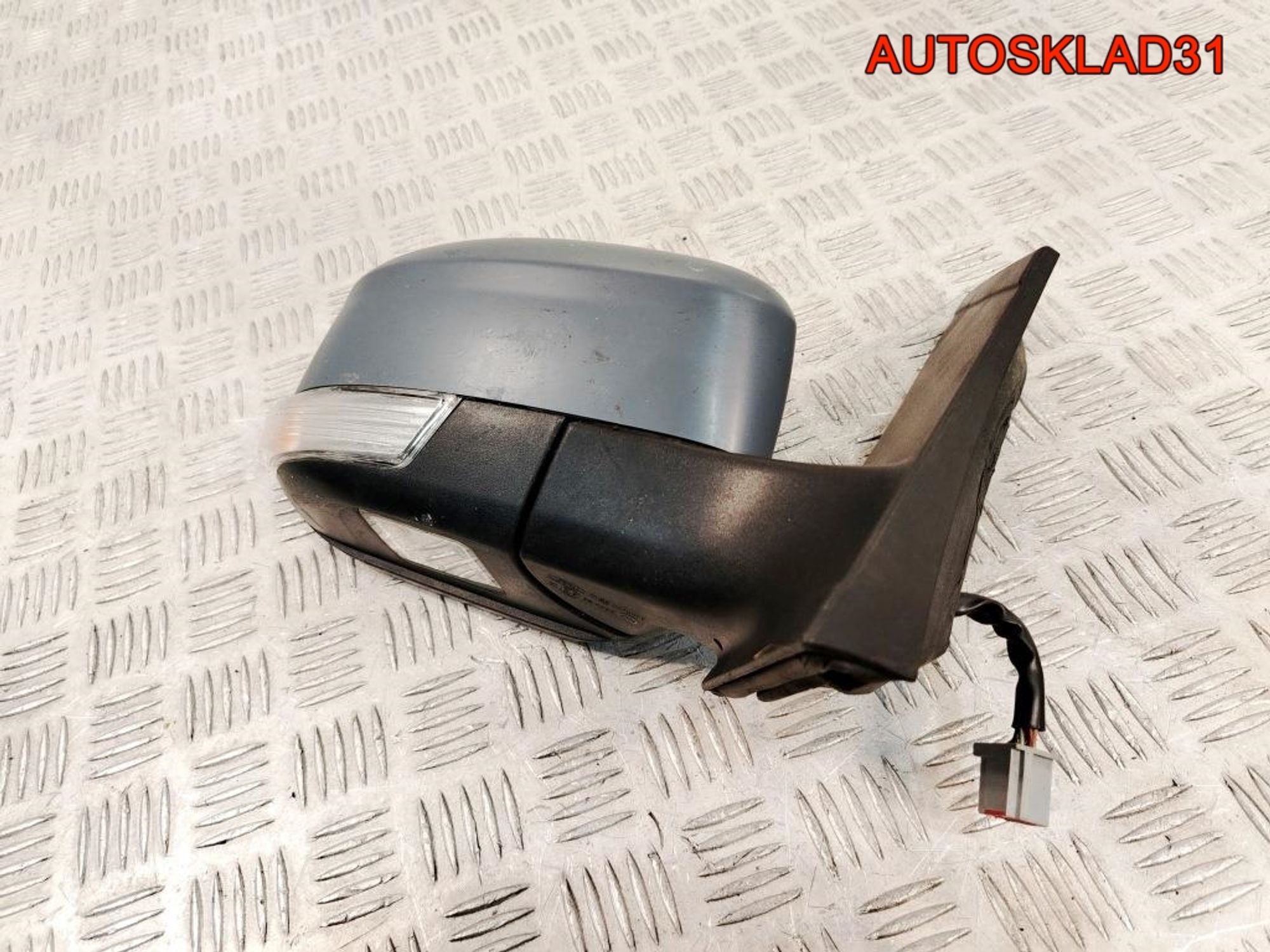 Зеркало правое Ford Focus 2 1728322 Рестайлинг, 6000 рублей, Дубовое