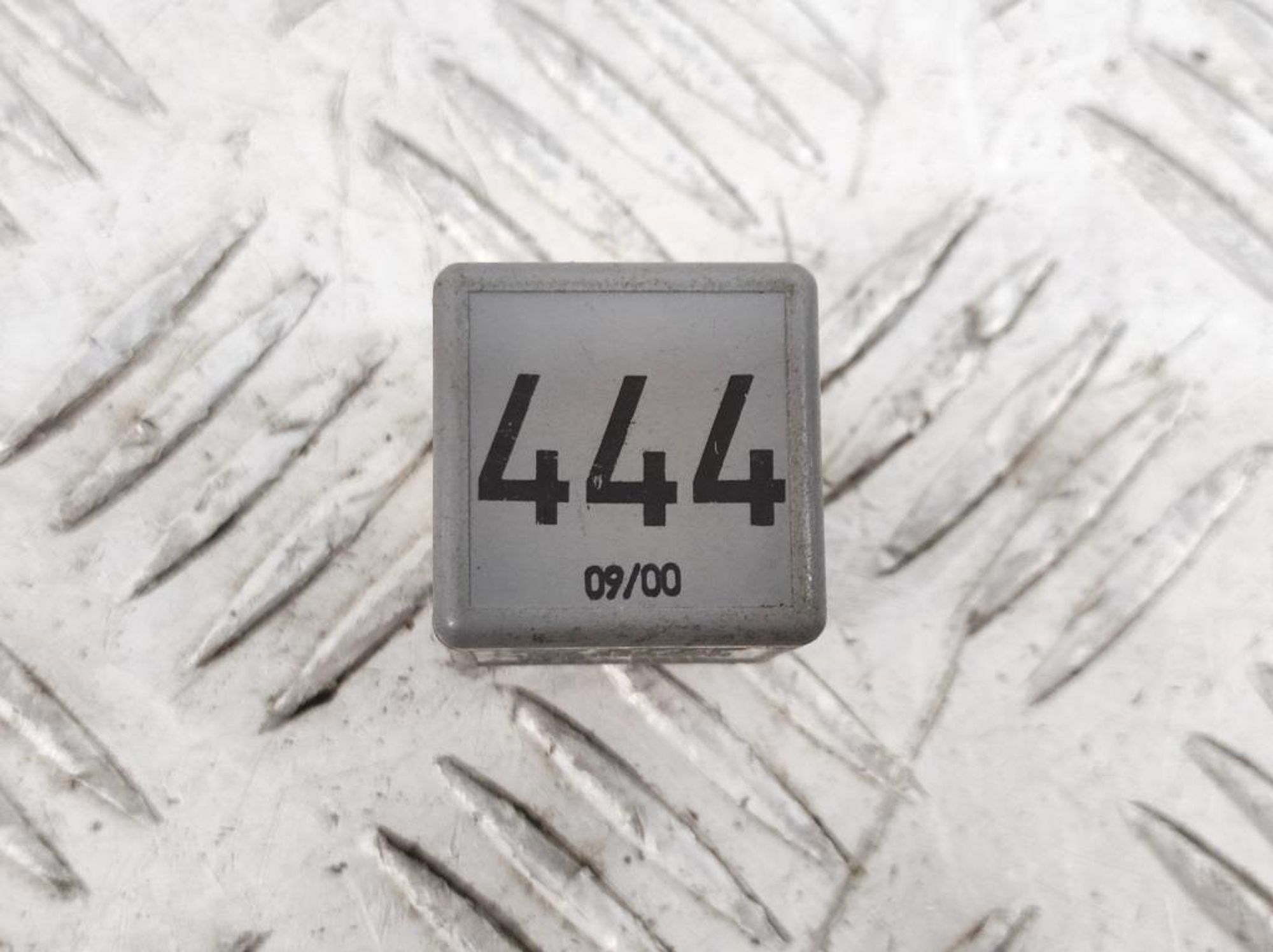 Реле №444 VW Touareg 1 1J0927841, 600 рублей, Дубовое