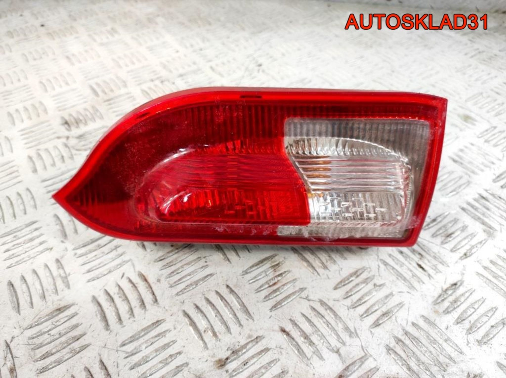 Фонарь задний правый Opel Insignia 13226855 Combi, 1000 рублей, Дубовое