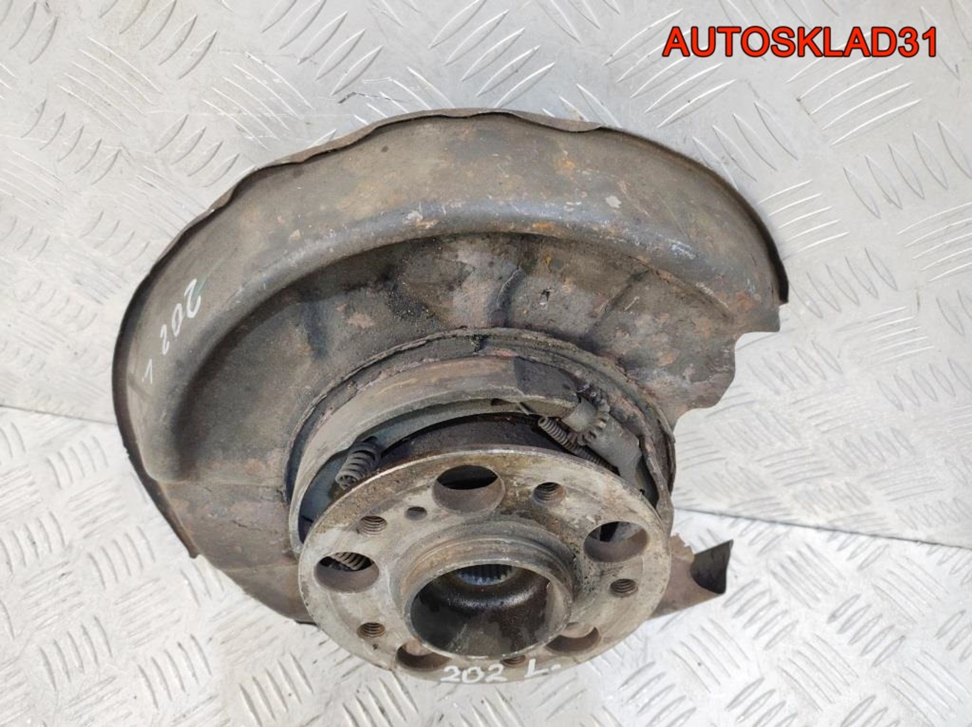 Кулак поворотный задний левый Mercedes Benz W202, 2900 рублей, Дубовое