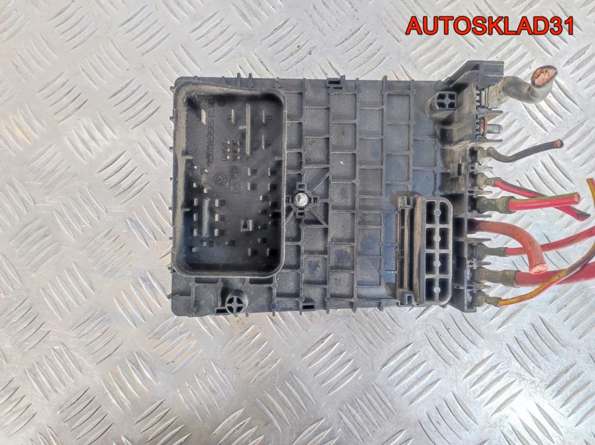 Блок предохранителей VW Passat B6 3C0937125, 1300 рублей, Дубовое