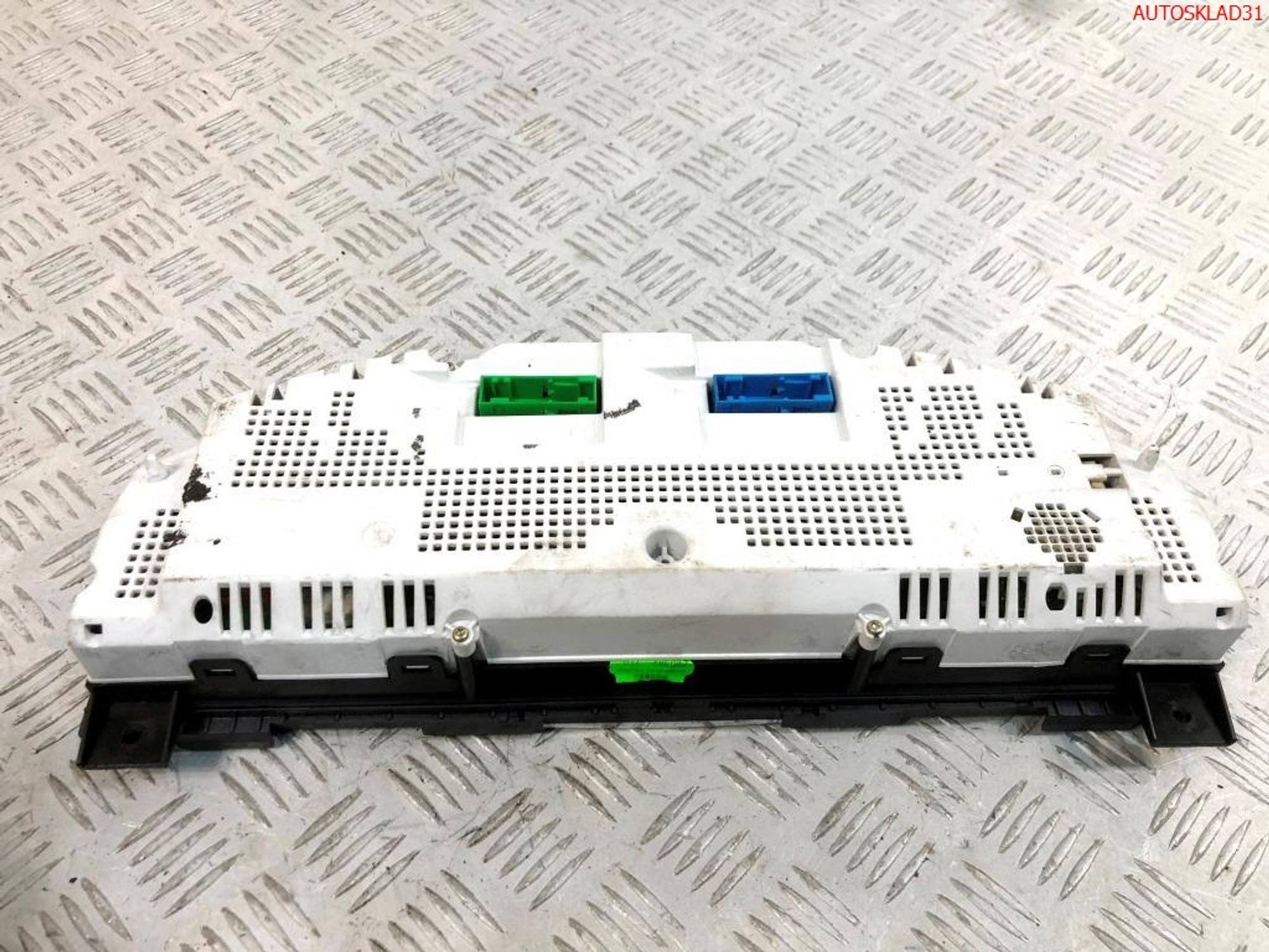 Панель приборов VW Phaeton 3,2 Бензин 3D0920880J, 15000 рублей, Дубовое