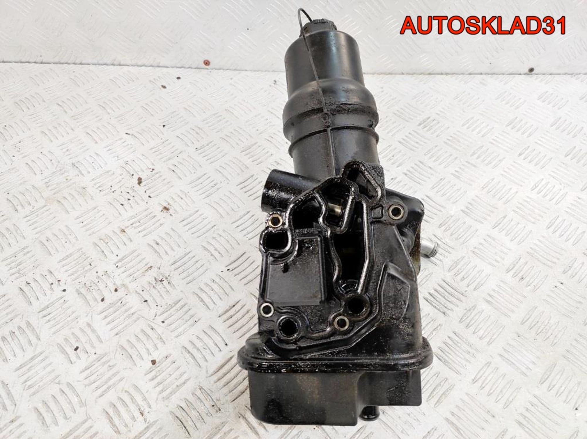 Корпус масляного фильтра VW Passat B6 2,0 BLR Бензин 06D115397G, 3500 рублей, Дубовое