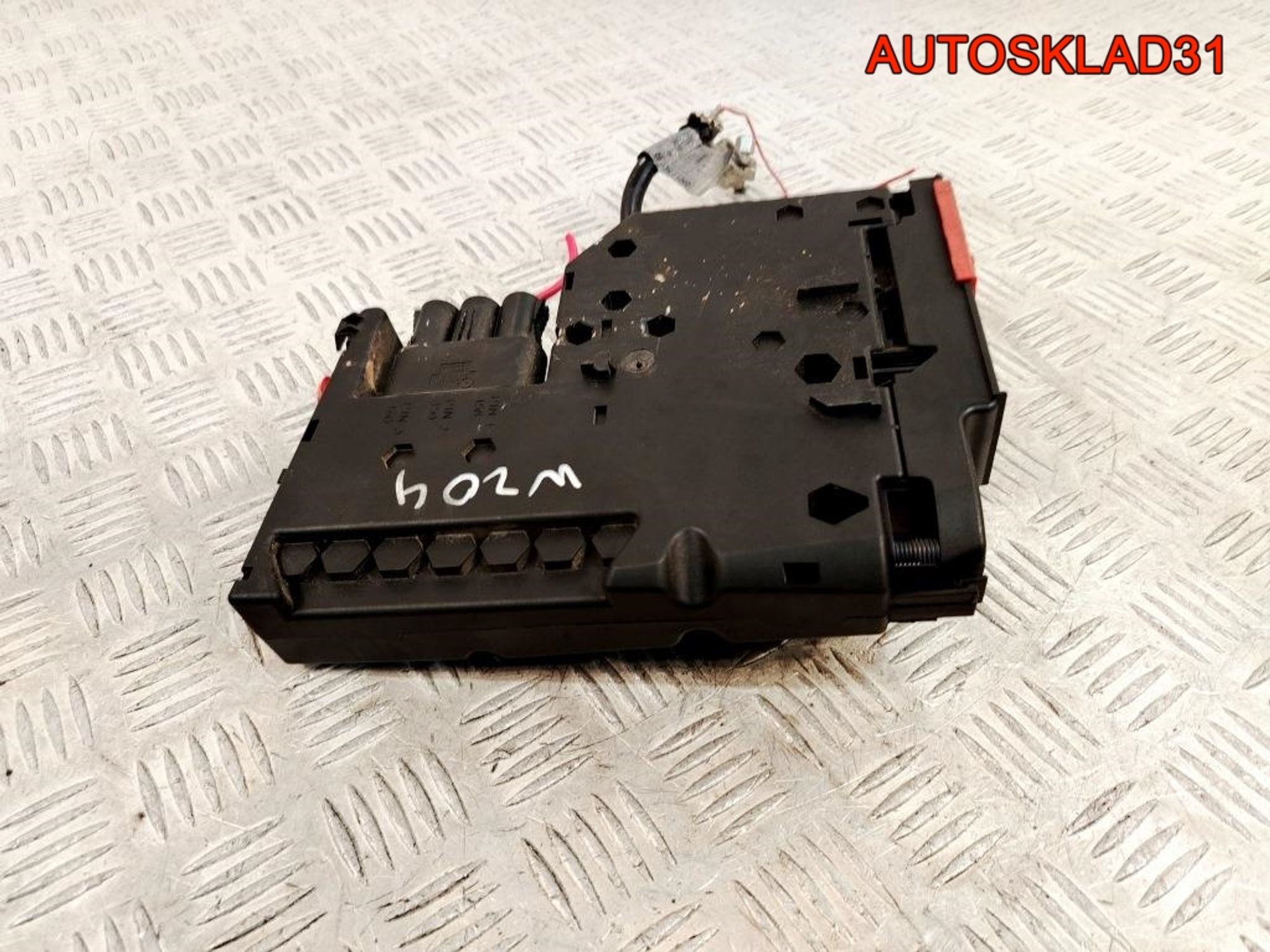 Блок предохранителей Mercedes Benz W204 A2075401850, 2500 рублей, Дубовое