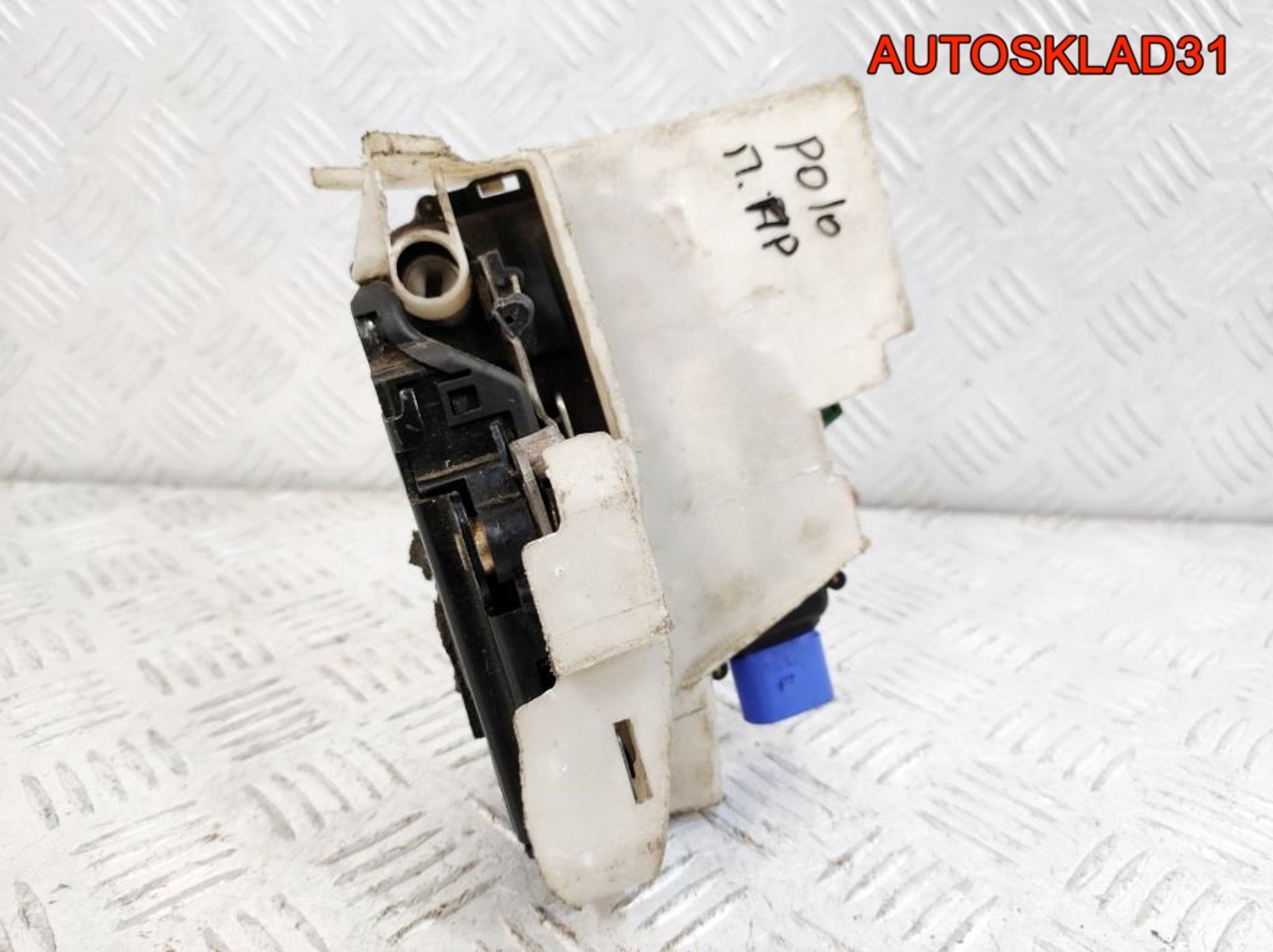 Замок двери передней правой VW Polo 4 3B1837016BP, 2200 рублей, Дубовое