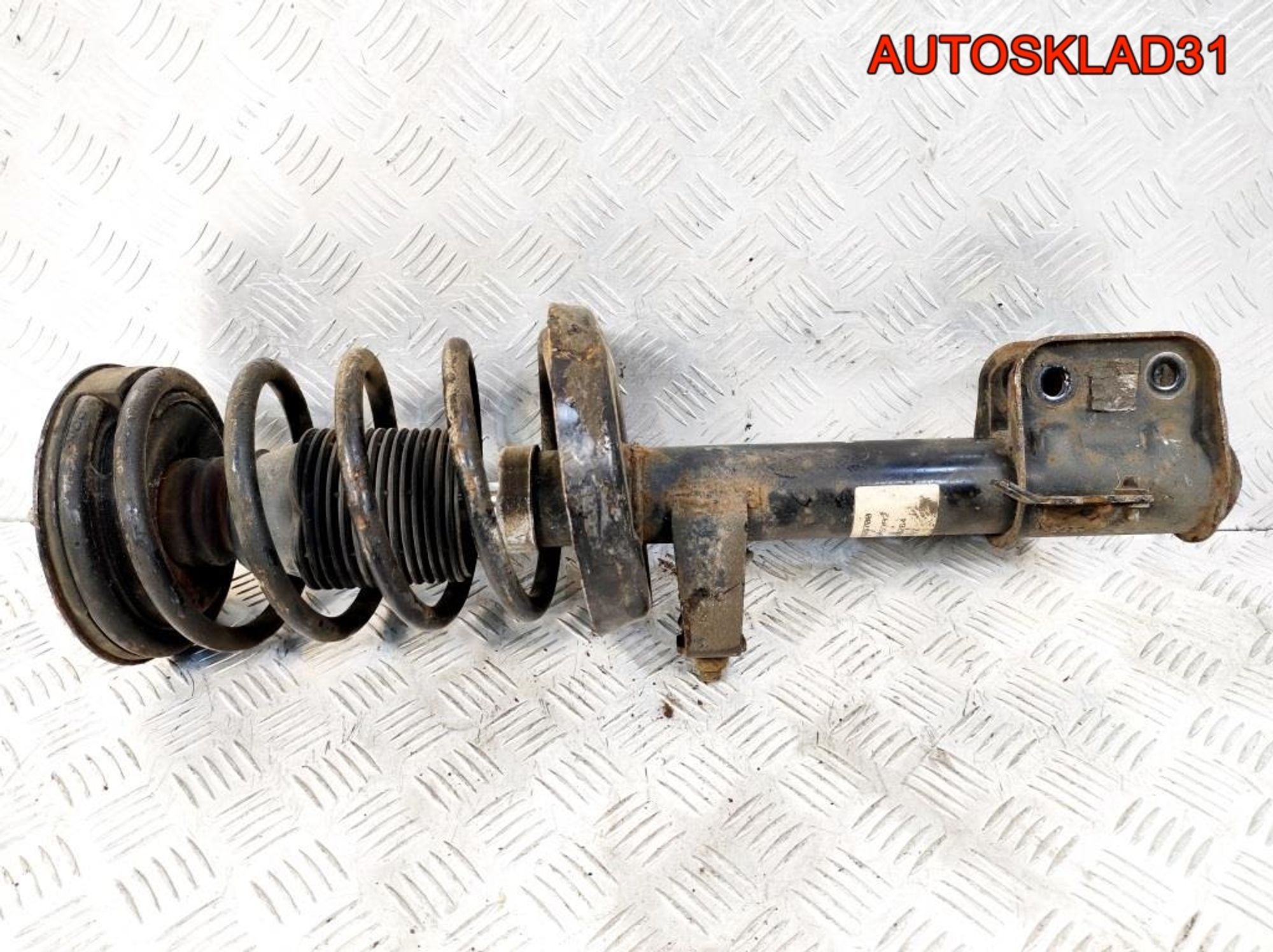 Амортизатор передний левый Opel Omega B 90675392, 4100 рублей, Дубовое