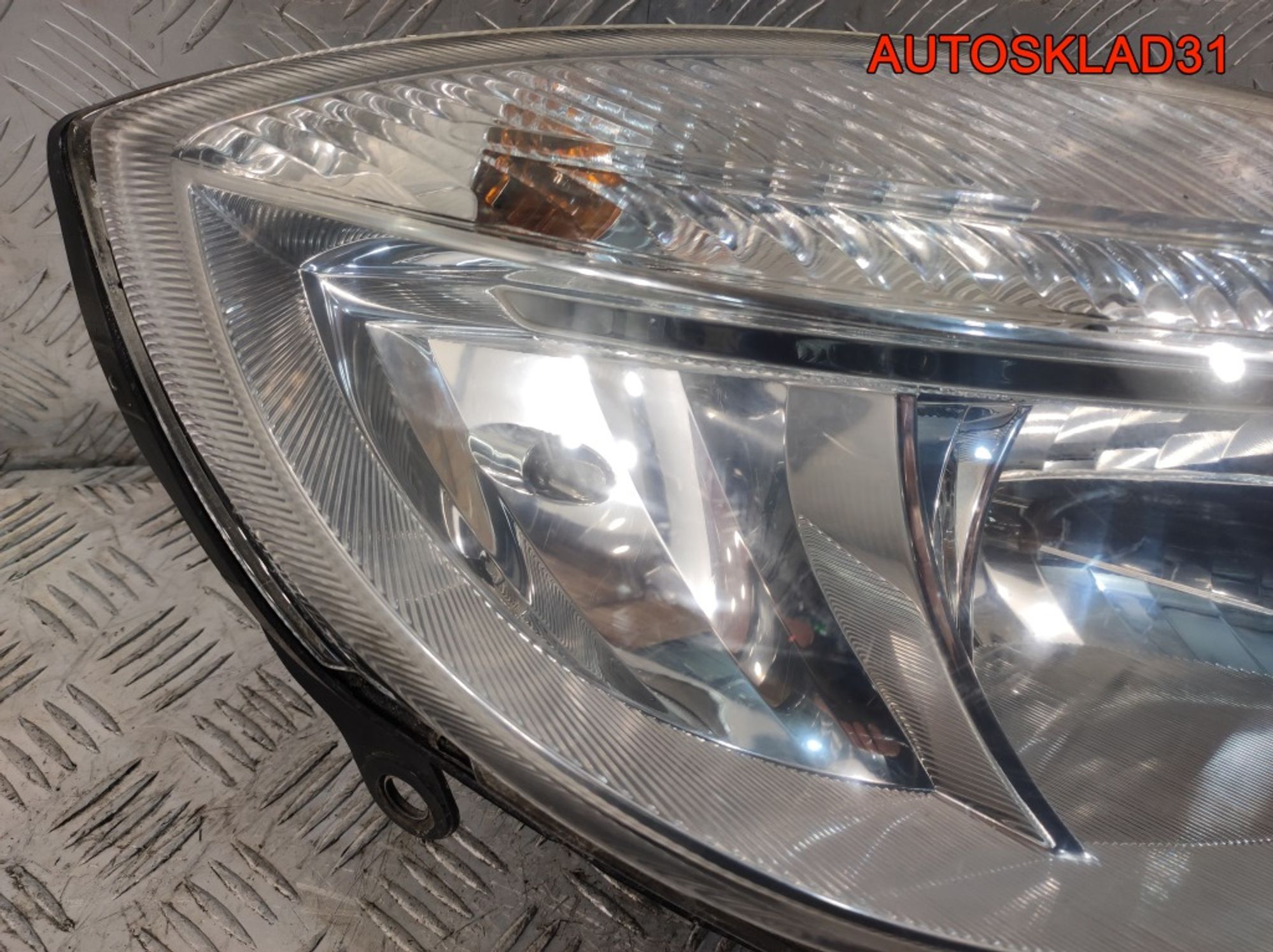 Фара правая Skoda Fabia 2 5J1941016 Дорест, 10000 рублей, Дубовое