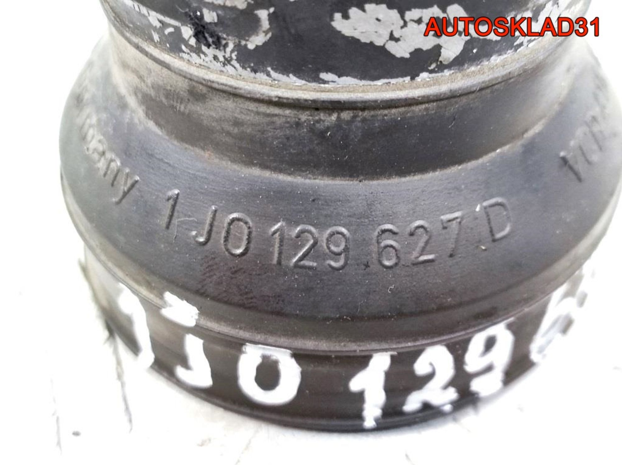 Патрубок турбины Volkswagen Golf 5 1J0129627D, 900 рублей, Дубовое